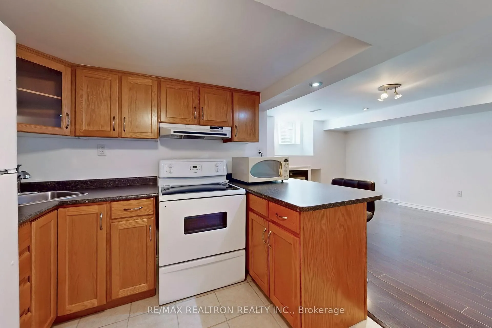 Photo 7 of 123 Monte Carlo Drive, Vaughan, Sonoma Heights — HOMEH