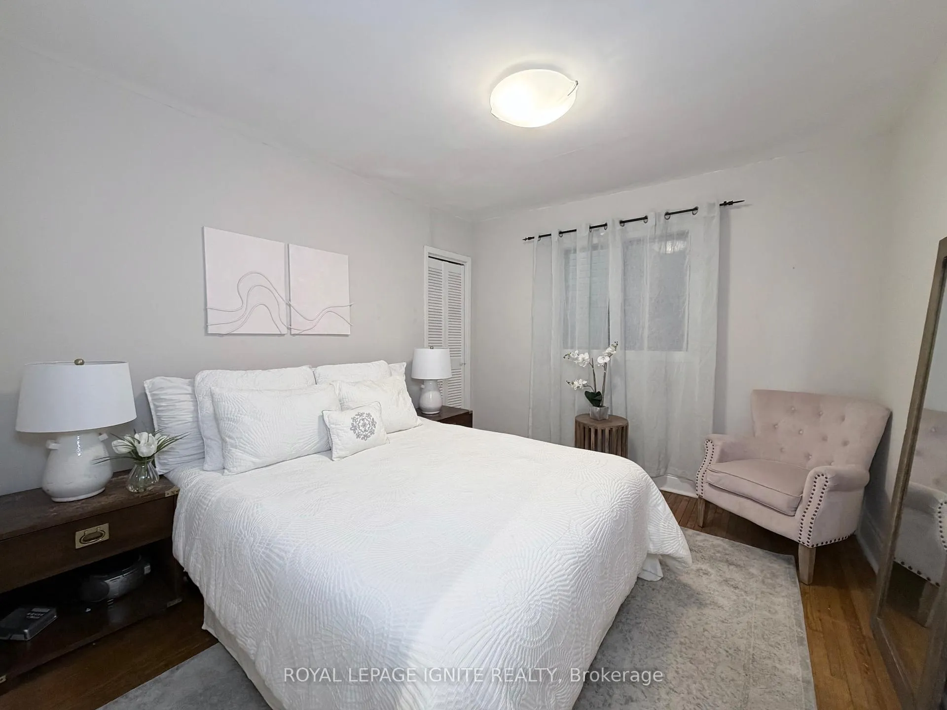 Photo 12 of 482 Mcroberts Avenue, Toronto, Caledonia-Fairbank — HOMEH