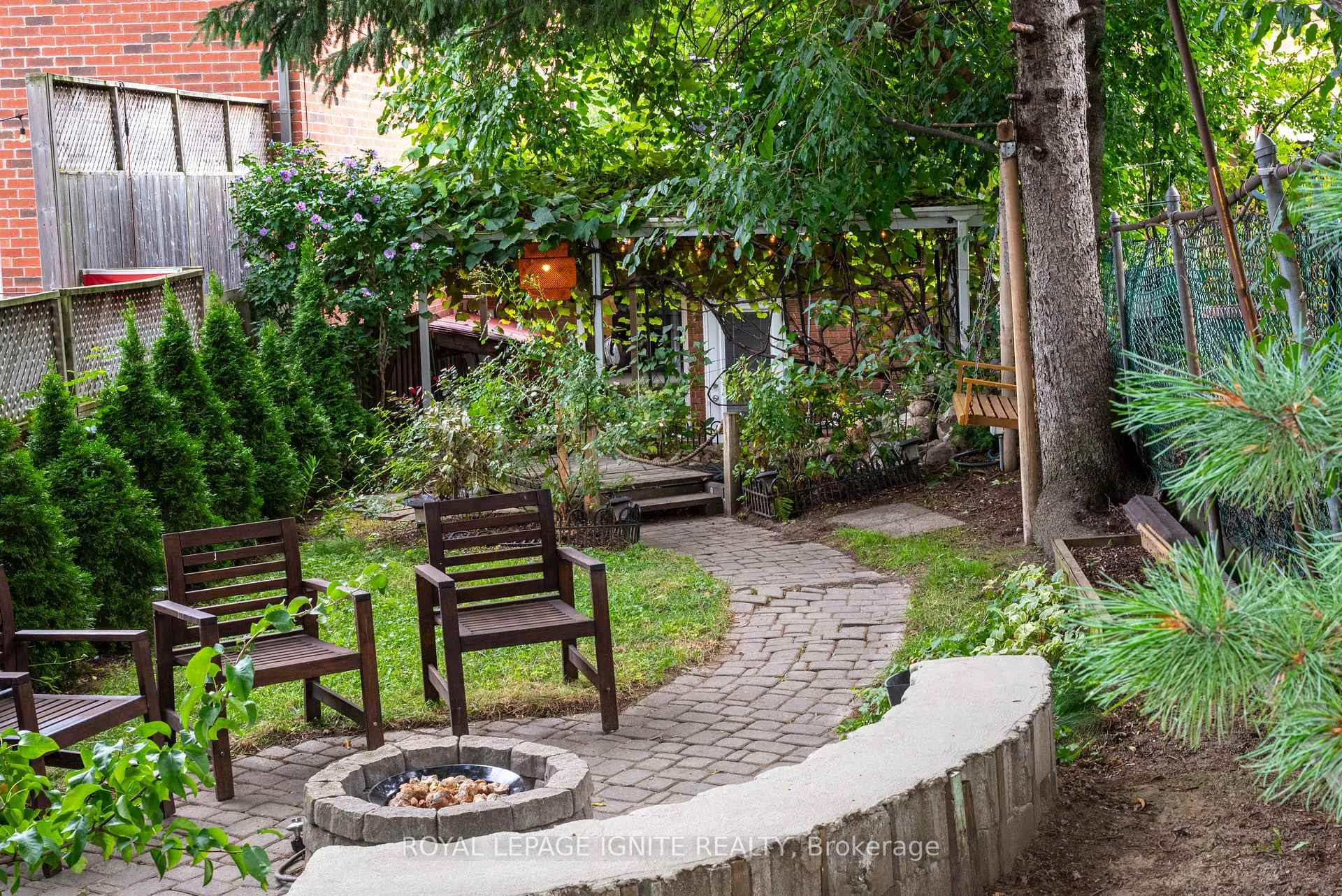 Photo 22 of 482 Mcroberts Avenue, Toronto, Caledonia-Fairbank — HOMEH