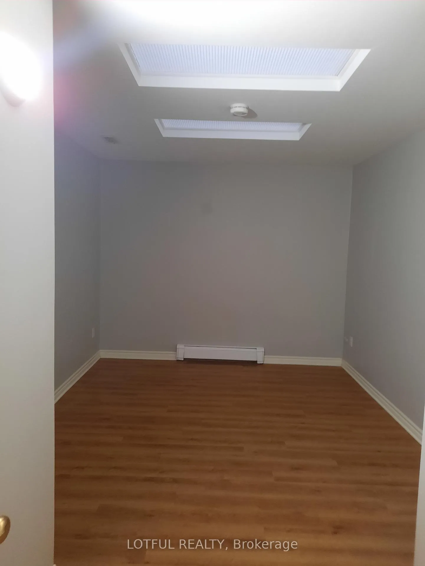 Photo 13 of Unit 301, 192 King Street W, Prescott, Prescott — HOMEH