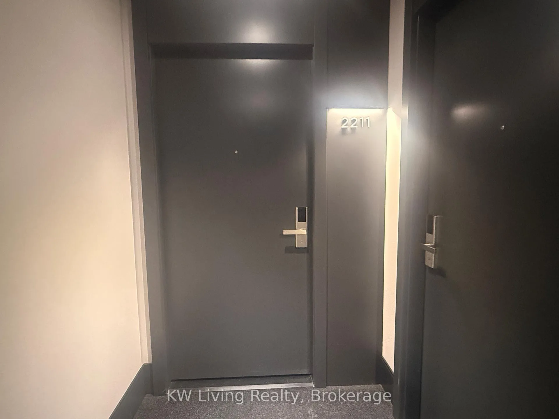 Photo 3 of Unit 2211, 38 Gandhi Lane, Markham, Commerce Valley — HOMEH