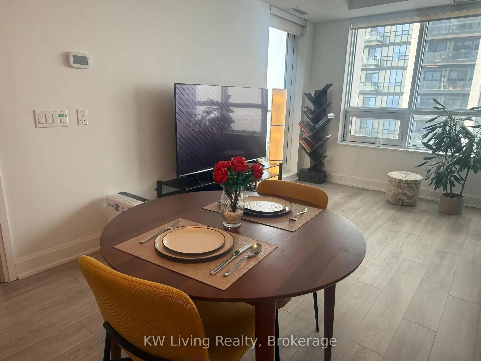 Photo 12 of Unit 2211, 38 Gandhi Lane, Markham, Commerce Valley — HOMEH