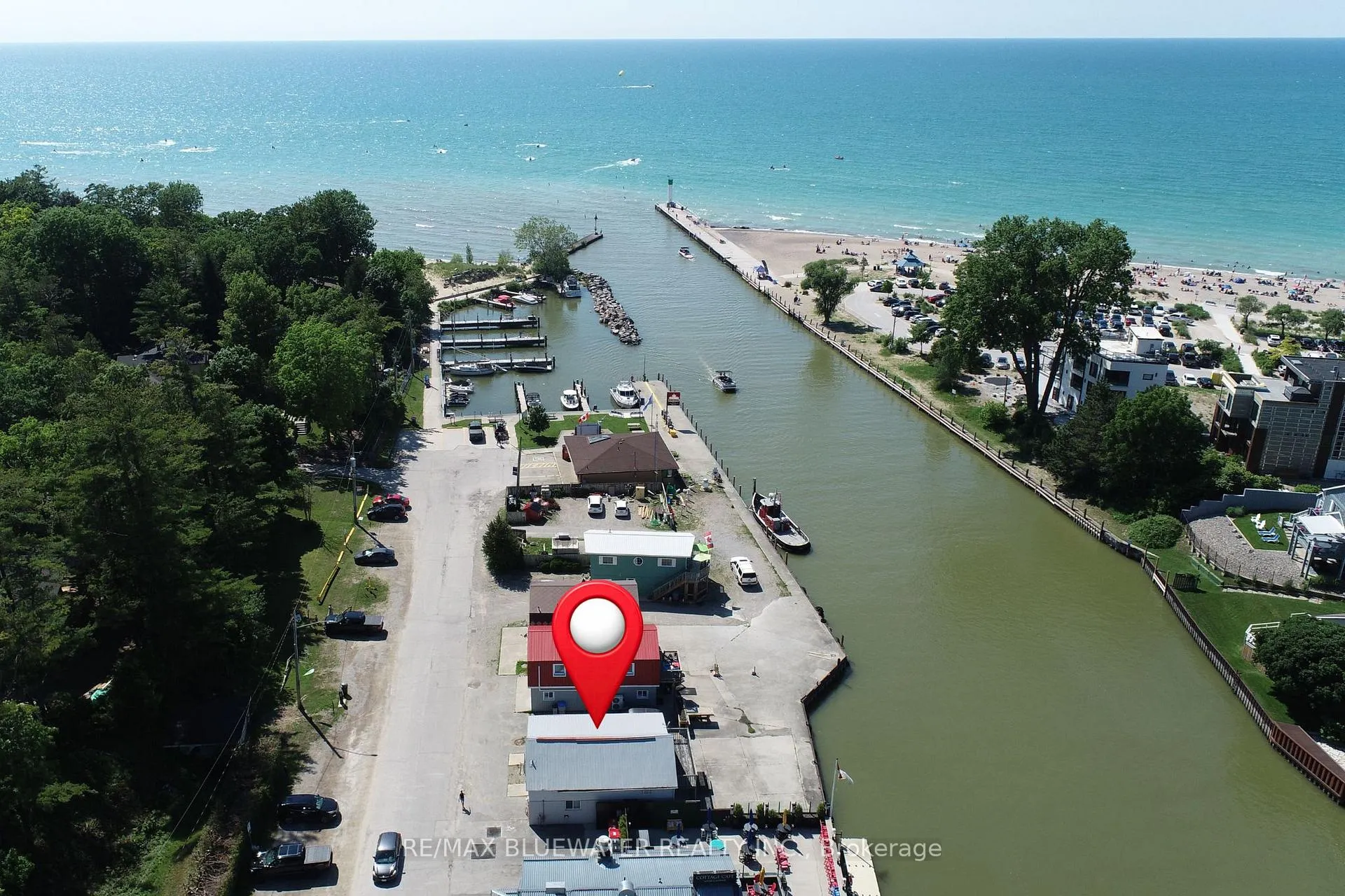 Photo 4 of 75 River Road, Lambton Shores, Grand Bend — HOMEH