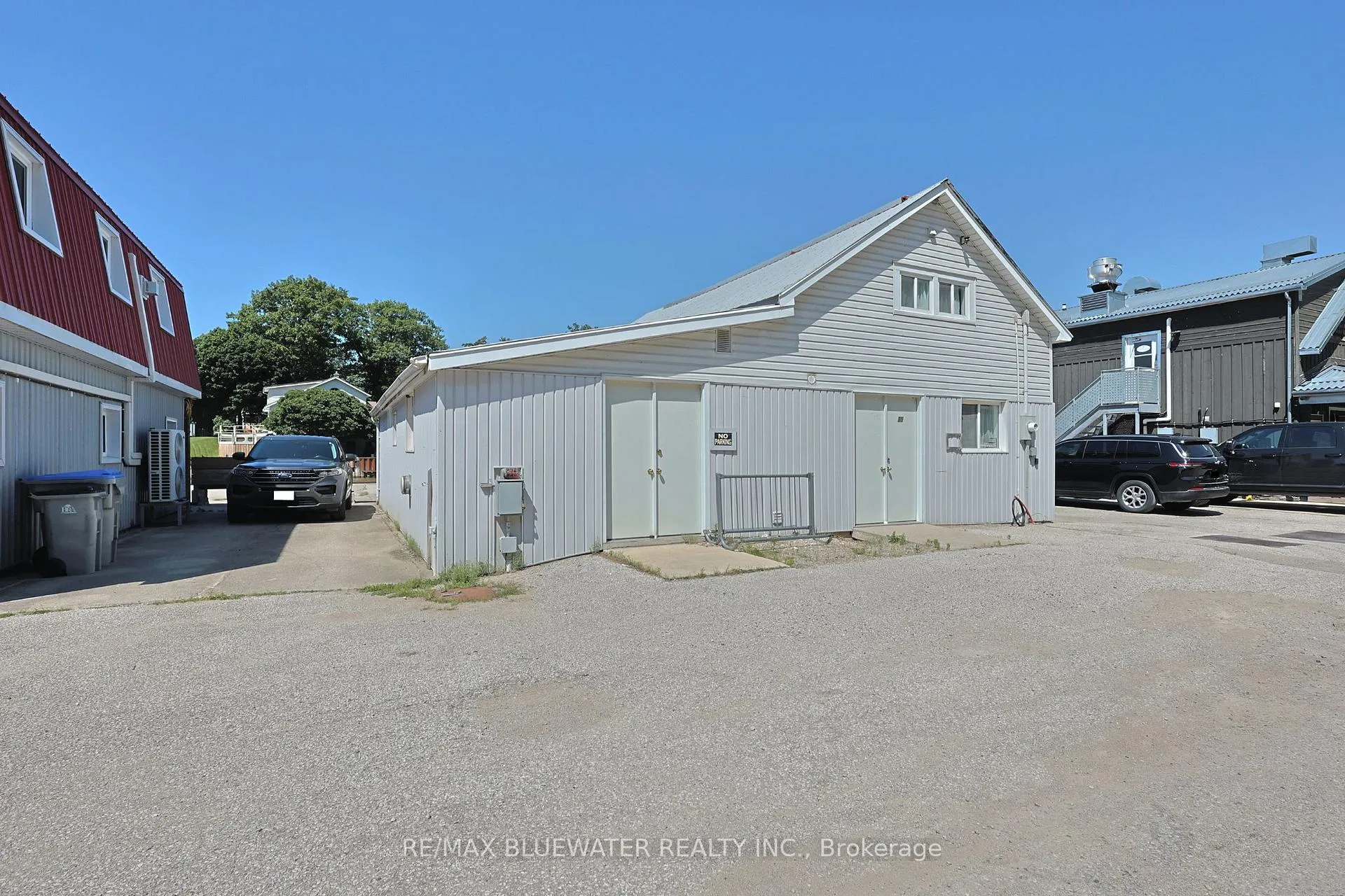 Photo 6 of 75 River Road, Lambton Shores, Grand Bend — HOMEH