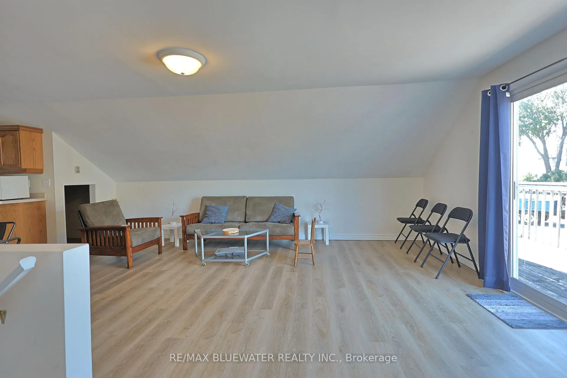 Photo 9 of 75 River Road, Lambton Shores, Grand Bend — HOMEH