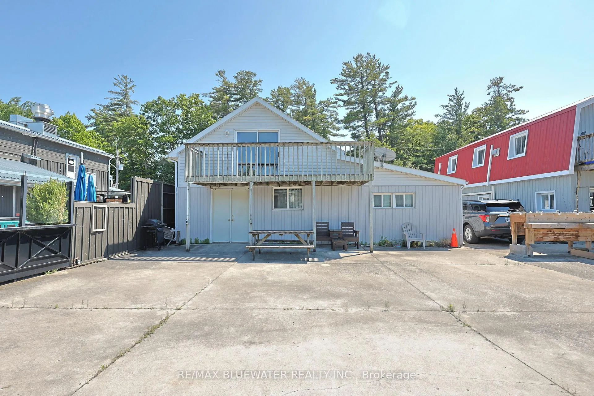 Photo 27 of 75 River Road, Lambton Shores, Grand Bend — HOMEH