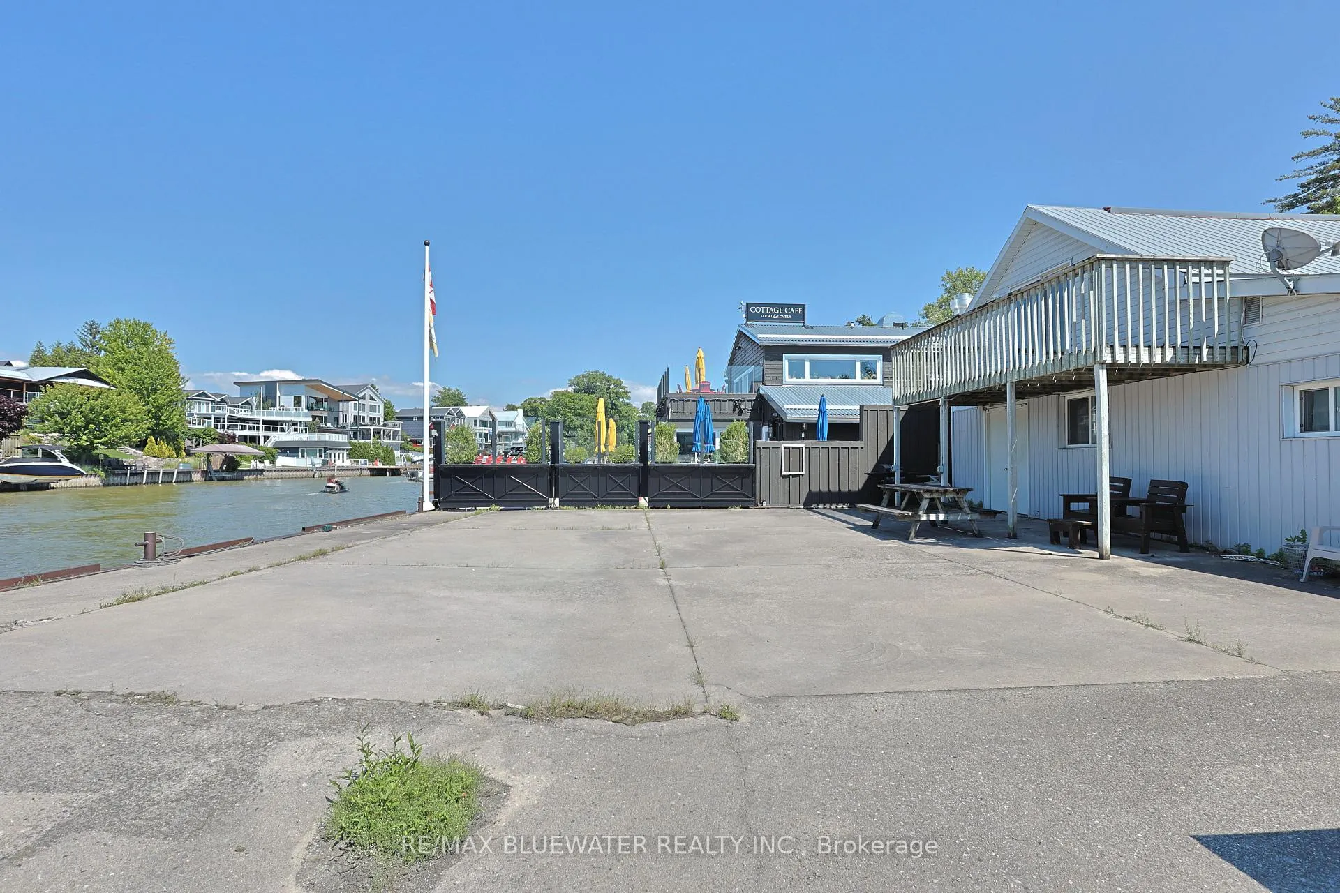 Photo 28 of 75 River Road, Lambton Shores, Grand Bend — HOMEH