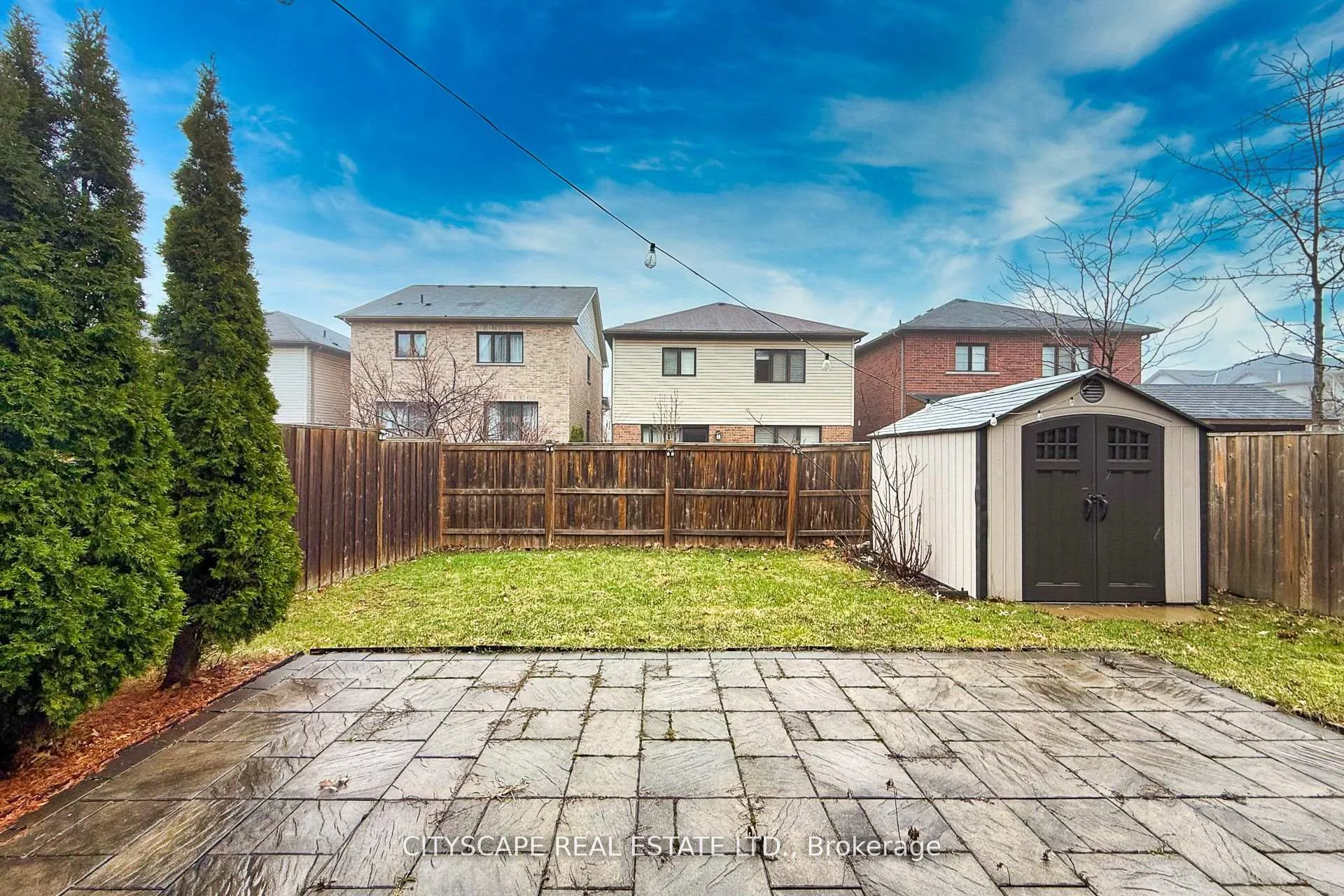 Photo 46 of 121 Crafter Crescent, Hamilton, Stoney Creek — HOMEH