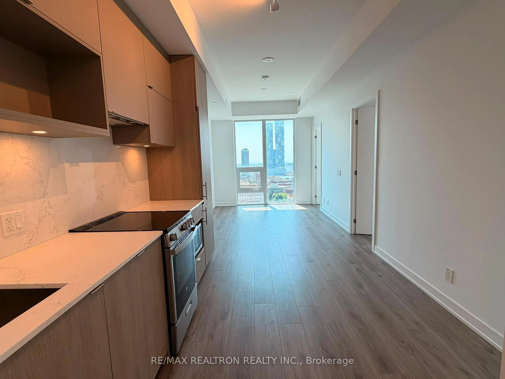 Photo 5 of Unit 2611, 100 Queen Street E, Toronto, Church-Yonge Corridor — HOMEH