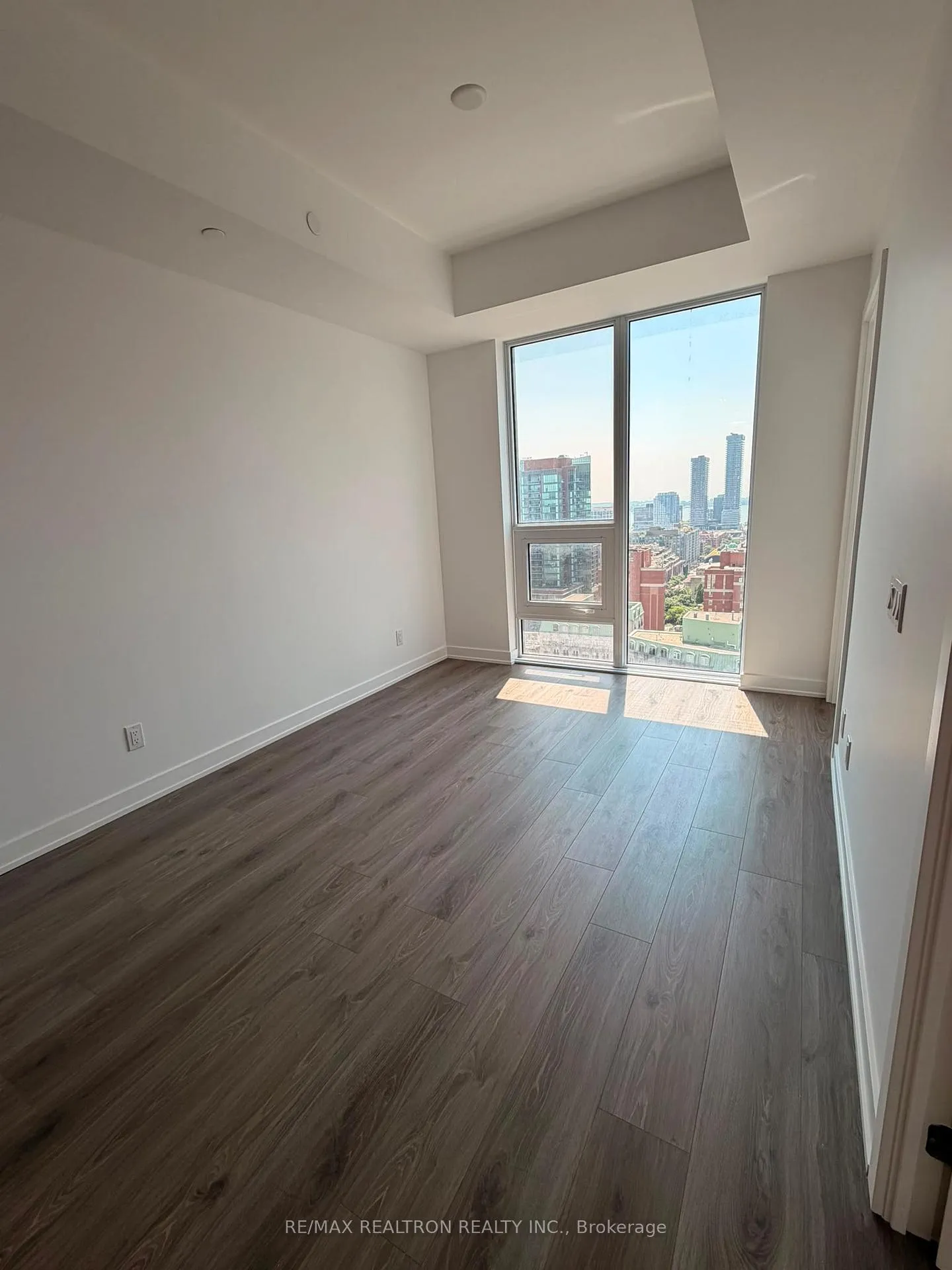 Photo 9 of Unit 2611, 100 Queen Street E, Toronto, Church-Yonge Corridor — HOMEH