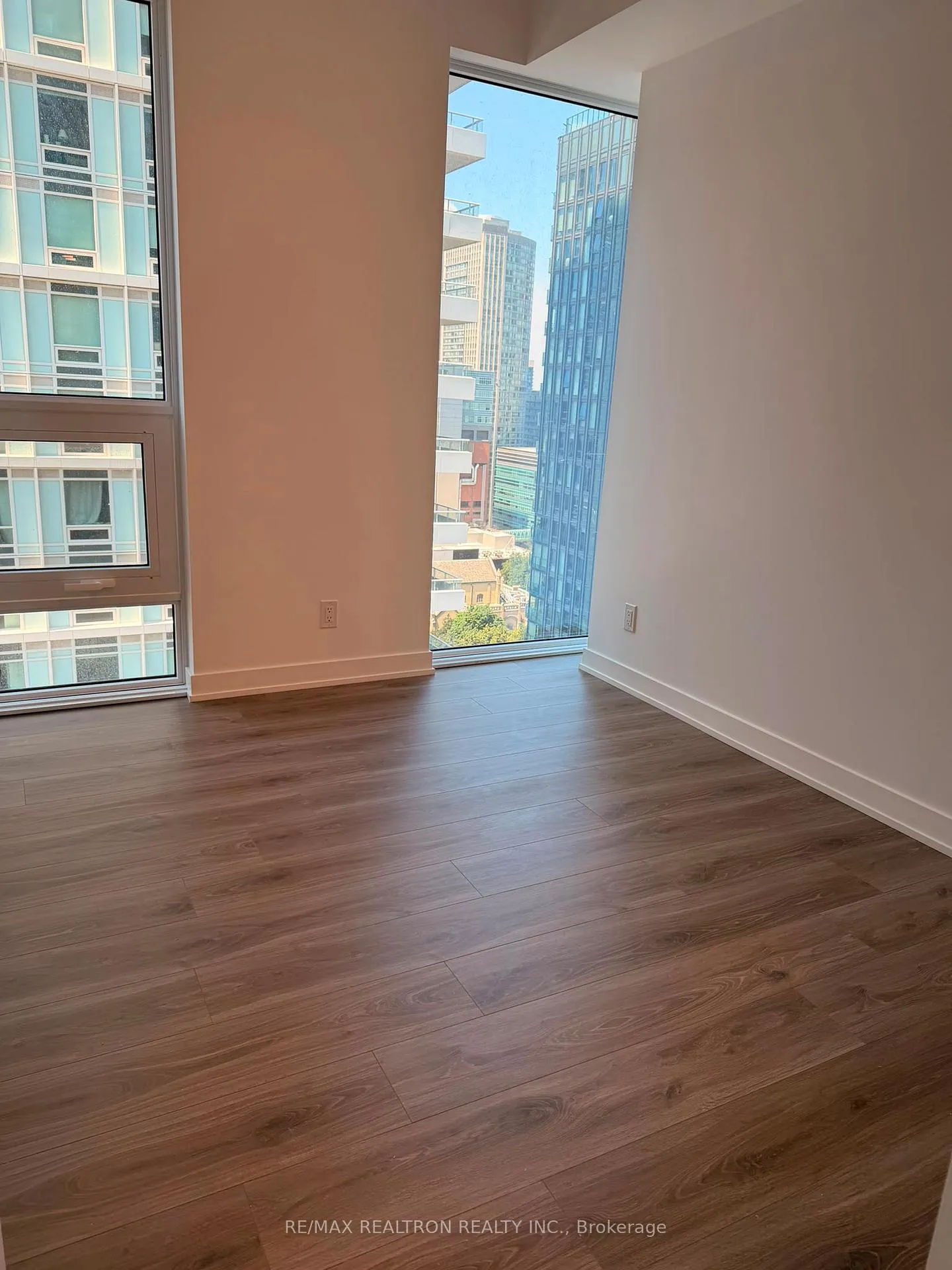 Photo 15 of Unit 2611, 100 Queen Street E, Toronto, Church-Yonge Corridor — HOMEH