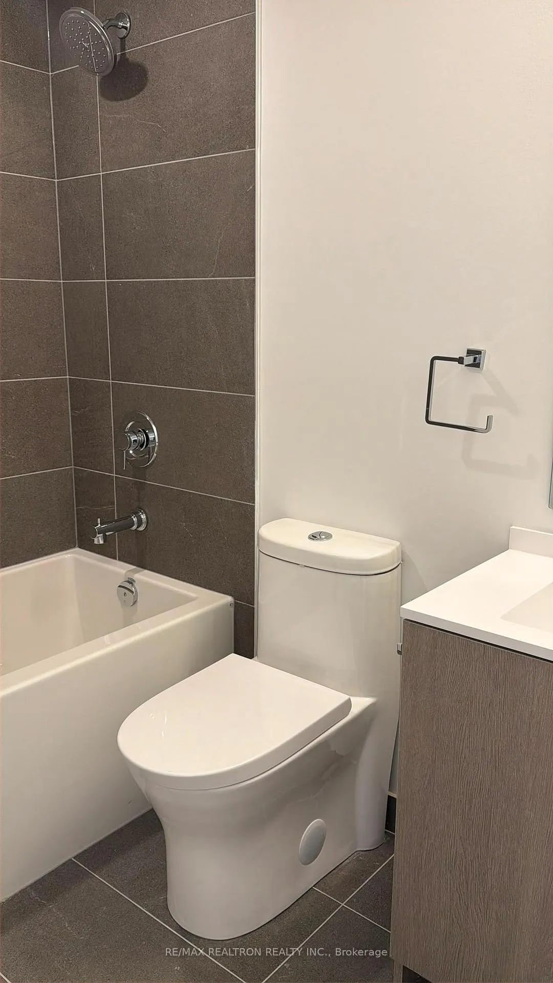 Photo 23 of Unit 2611, 100 Queen Street E, Toronto, Church-Yonge Corridor — HOMEH