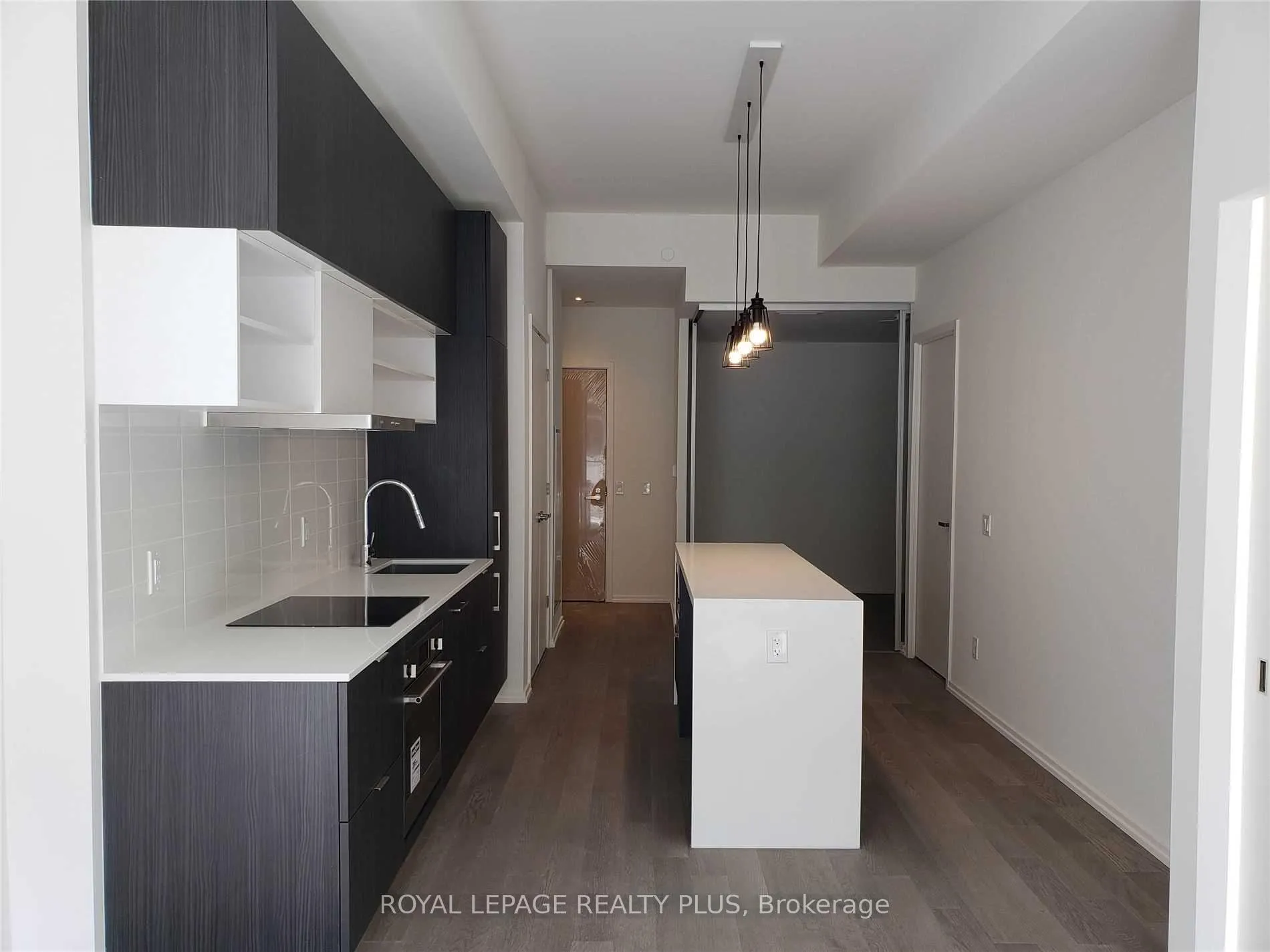 Photo 2 of Unit 1201, 5 Soudan Avenue, Toronto, Mount Pleasant West — HOMEH