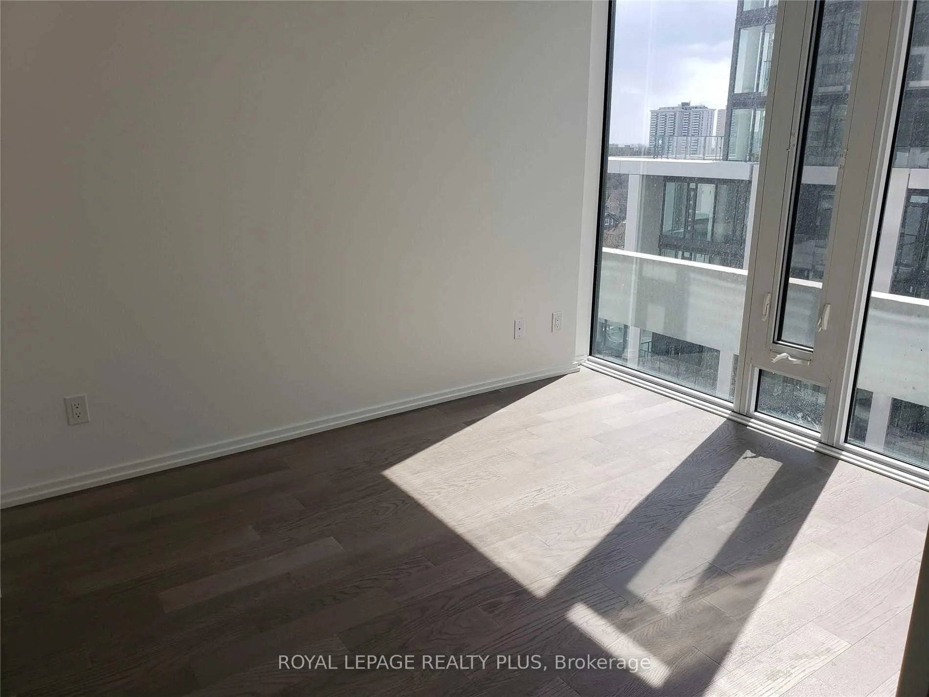 Photo 18 of Unit 1201, 5 Soudan Avenue, Toronto, Mount Pleasant West — HOMEH