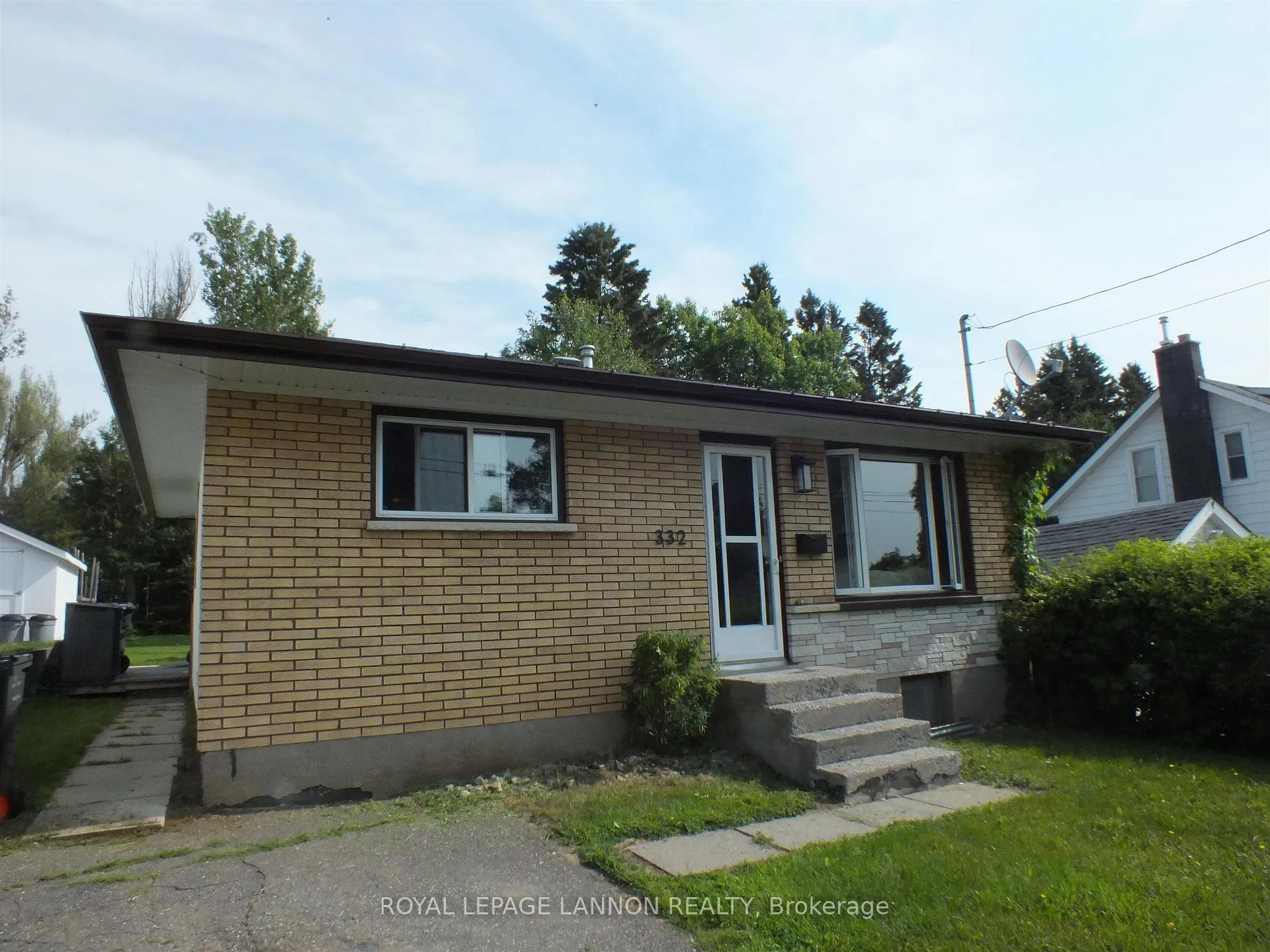 Photo 1 of 332 Erle Street, Thunder Bay, Current River — HOMEH