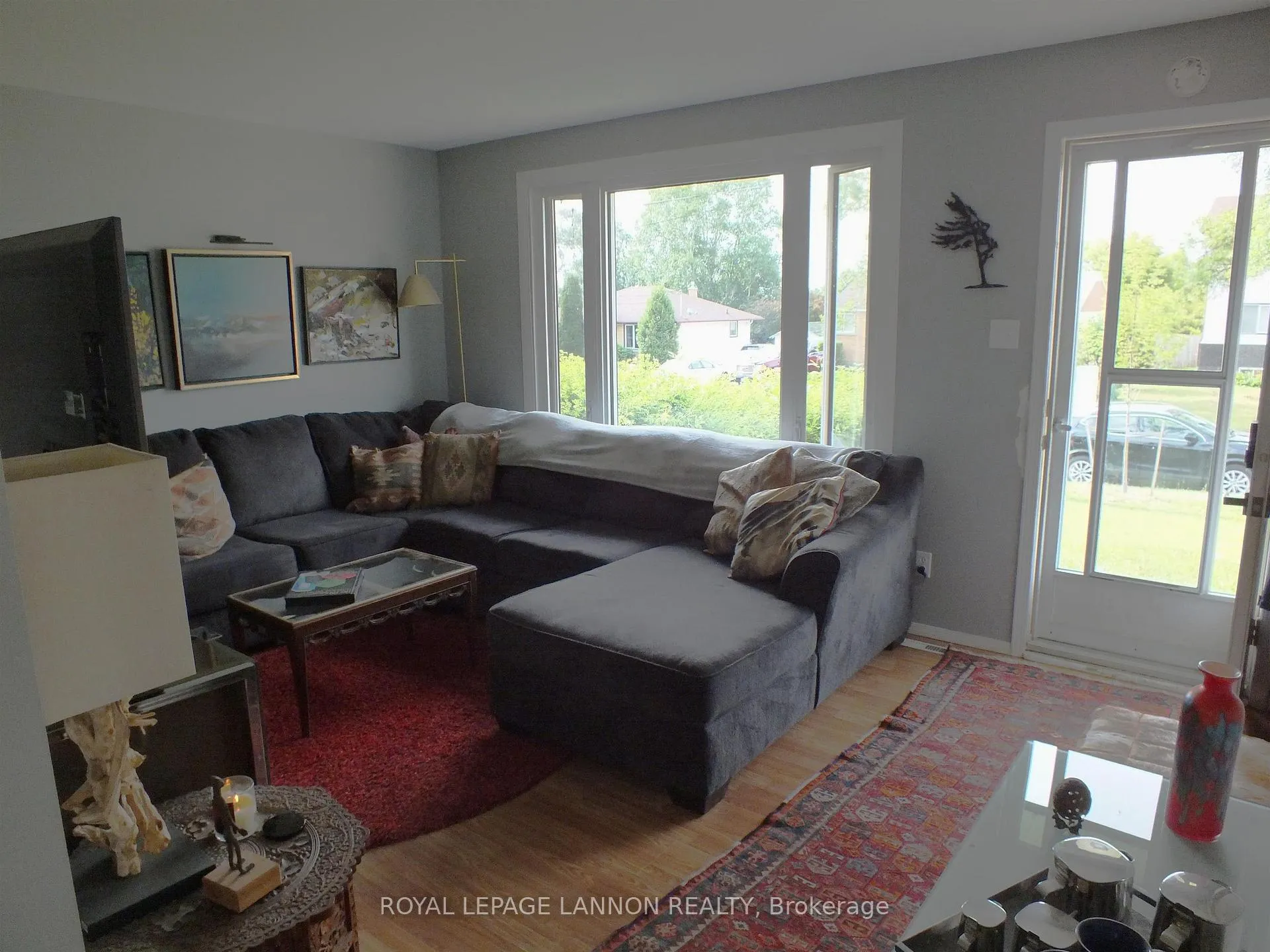 Photo 10 of 332 Erle Street, Thunder Bay, Current River — HOMEH