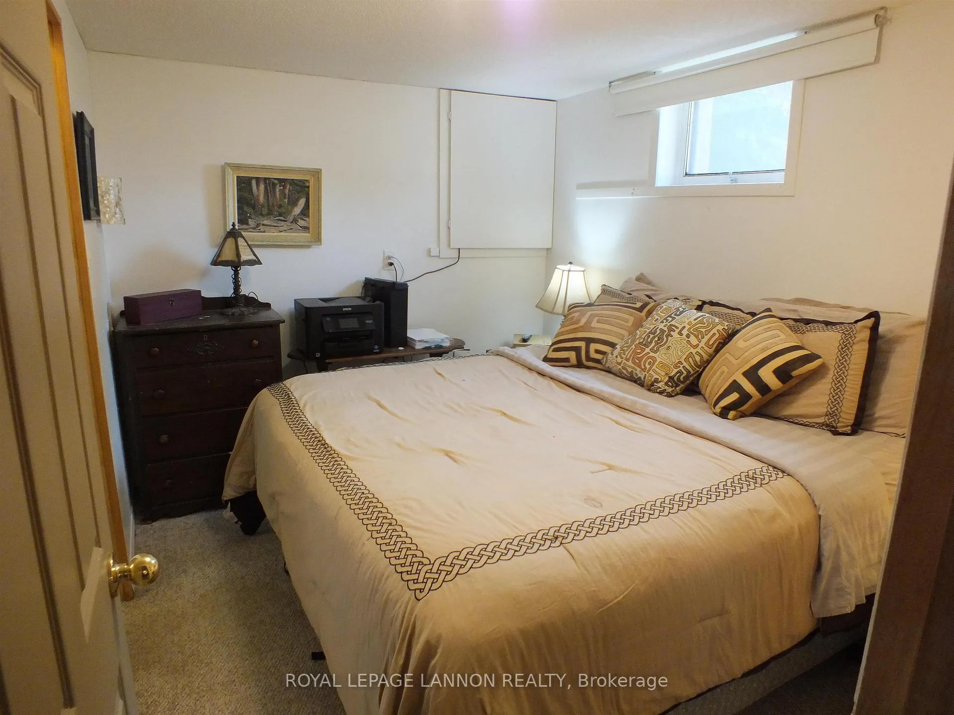 Photo 24 of 332 Erle Street, Thunder Bay, Current River — HOMEH