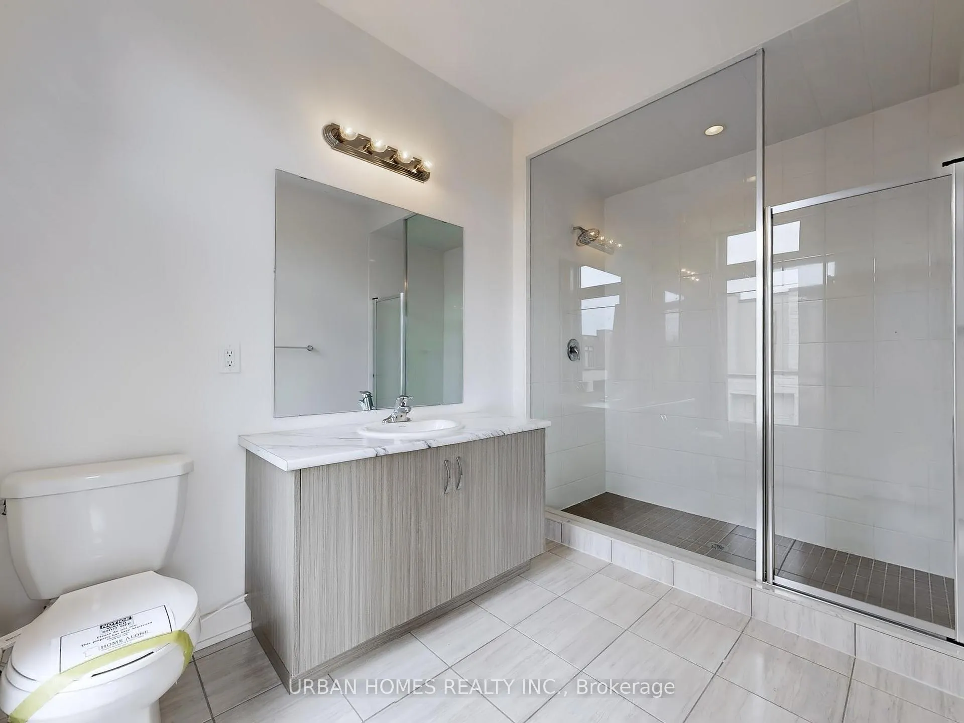 Photo 25 of 41 Gerussi Street, Vaughan, Vellore Village — HOMEH
