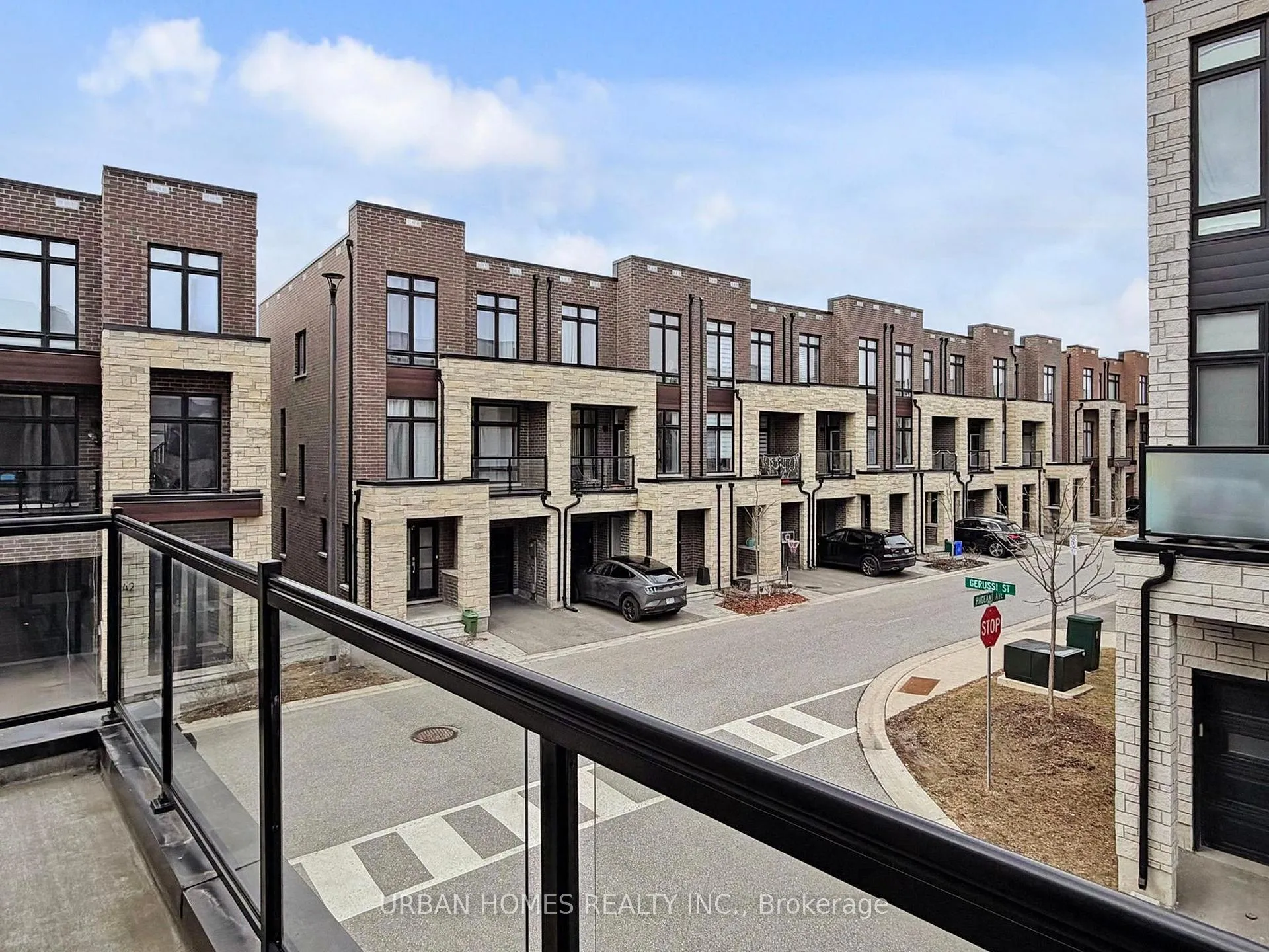 Photo 34 of 41 Gerussi Street, Vaughan, Vellore Village — HOMEH