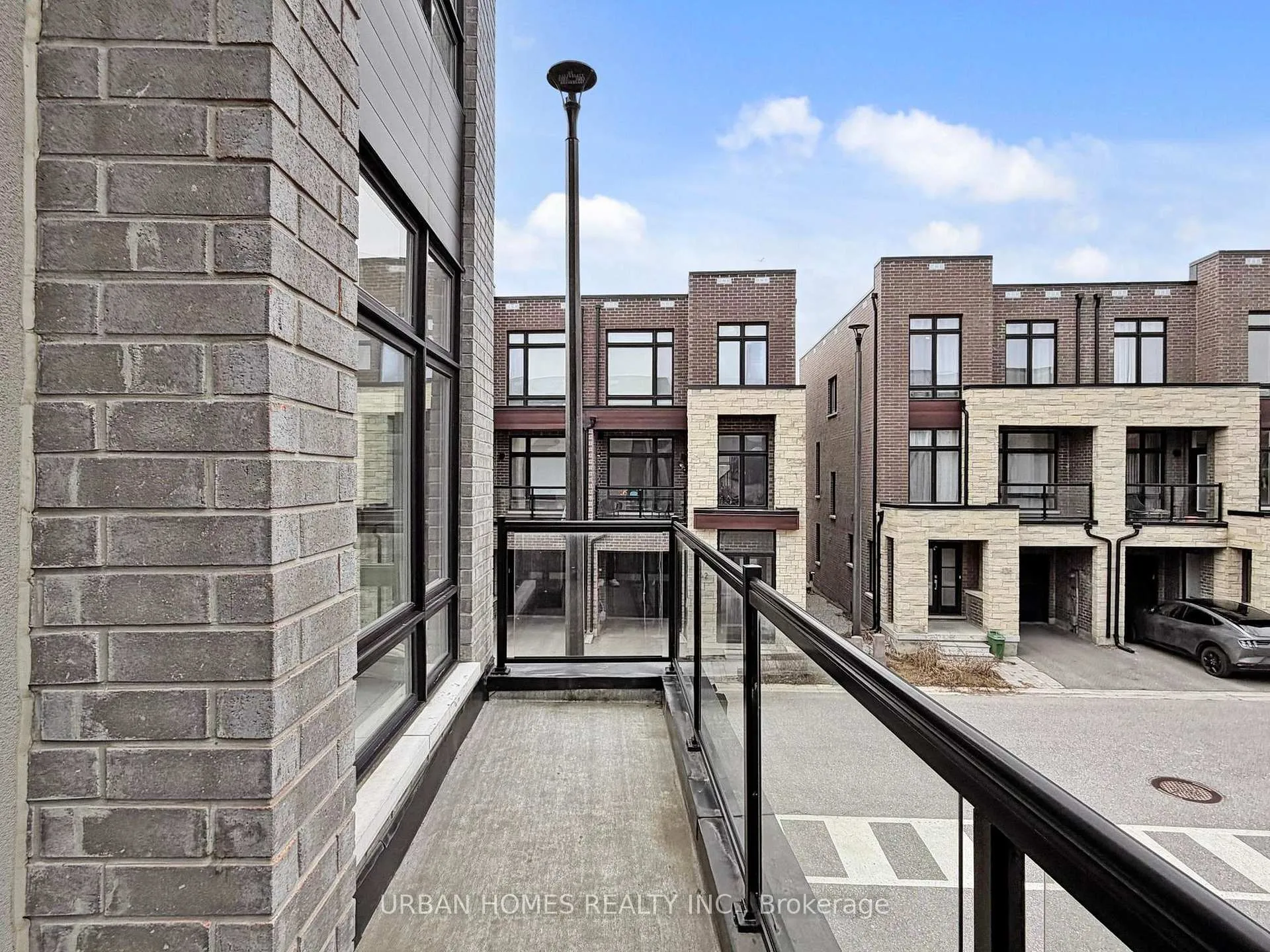 Photo 35 of 41 Gerussi Street, Vaughan, Vellore Village — HOMEH