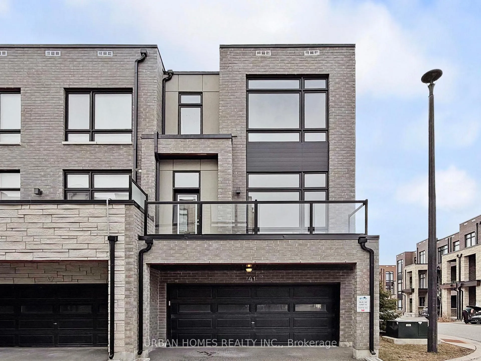 Photo 40 of 41 Gerussi Street, Vaughan, Vellore Village — HOMEH