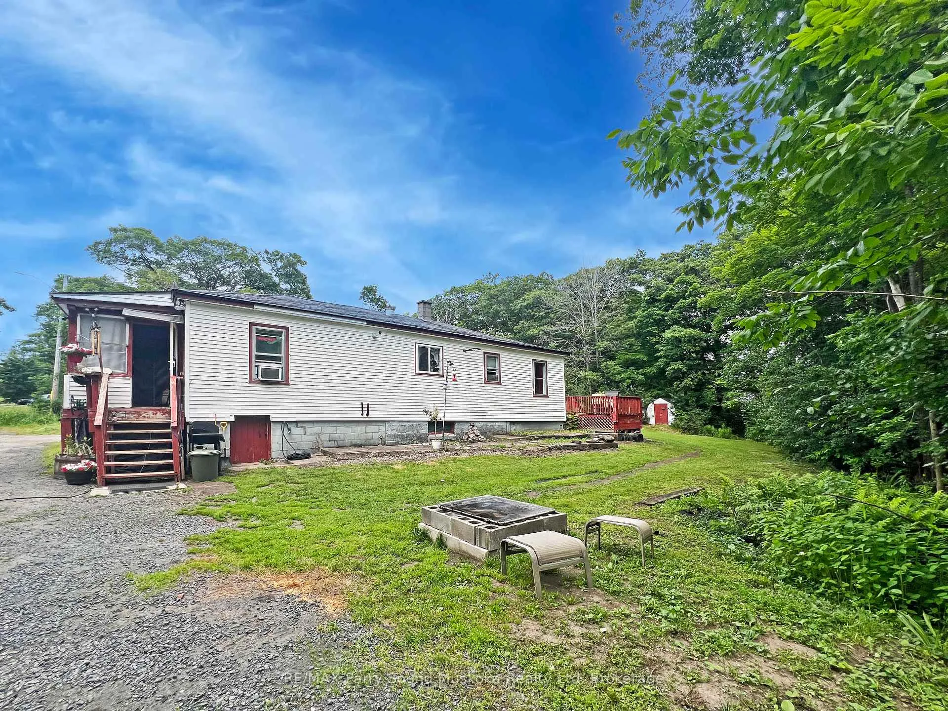 Photo 28 of 11 Adelaide Street, Parry Sound — HOMEH