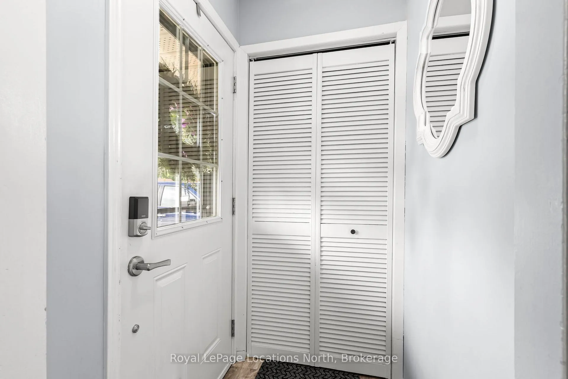 Photo 5 of 520 Maple Street, Collingwood — HOMEH