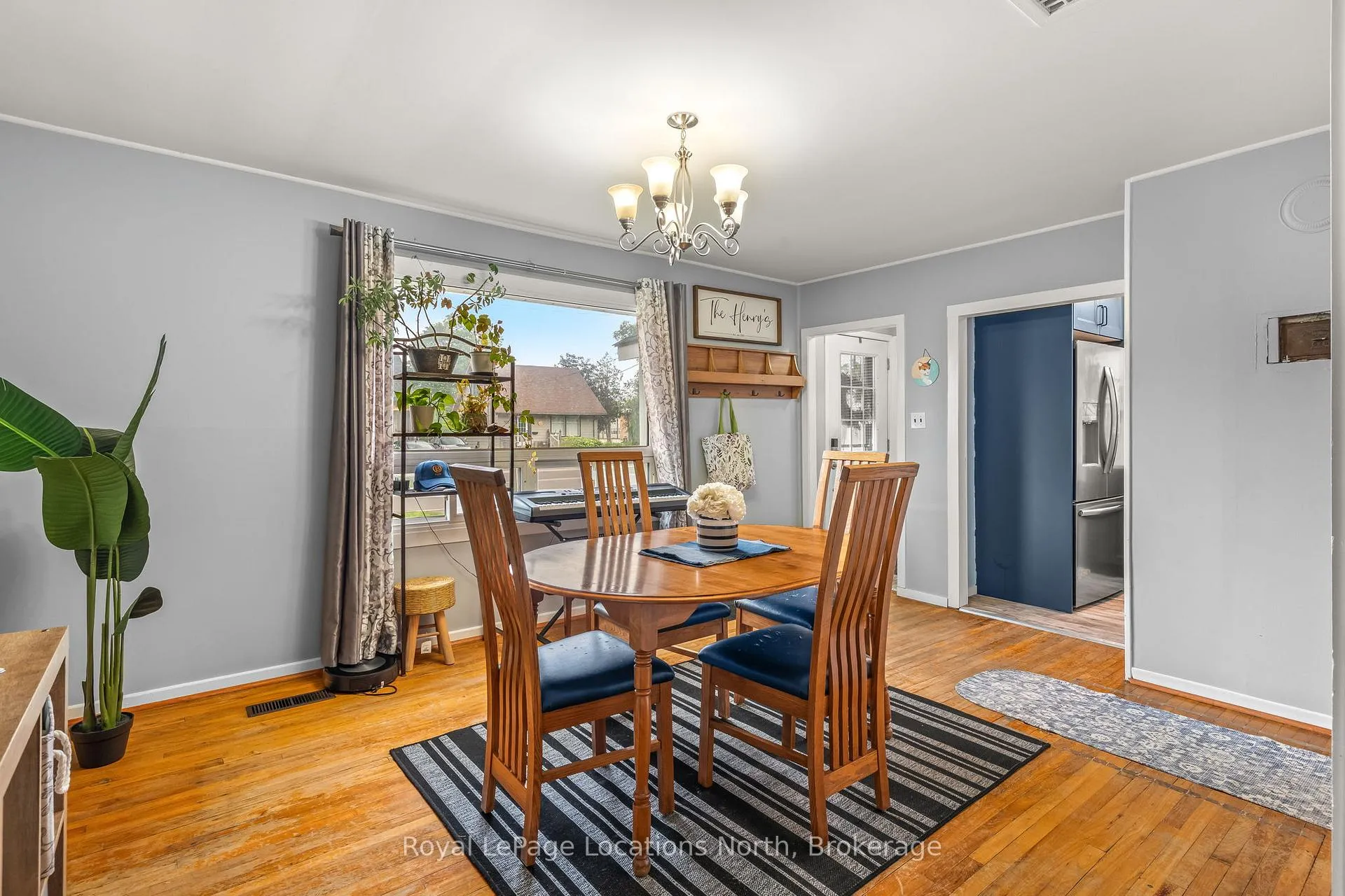 Photo 9 of 520 Maple Street, Collingwood — HOMEH