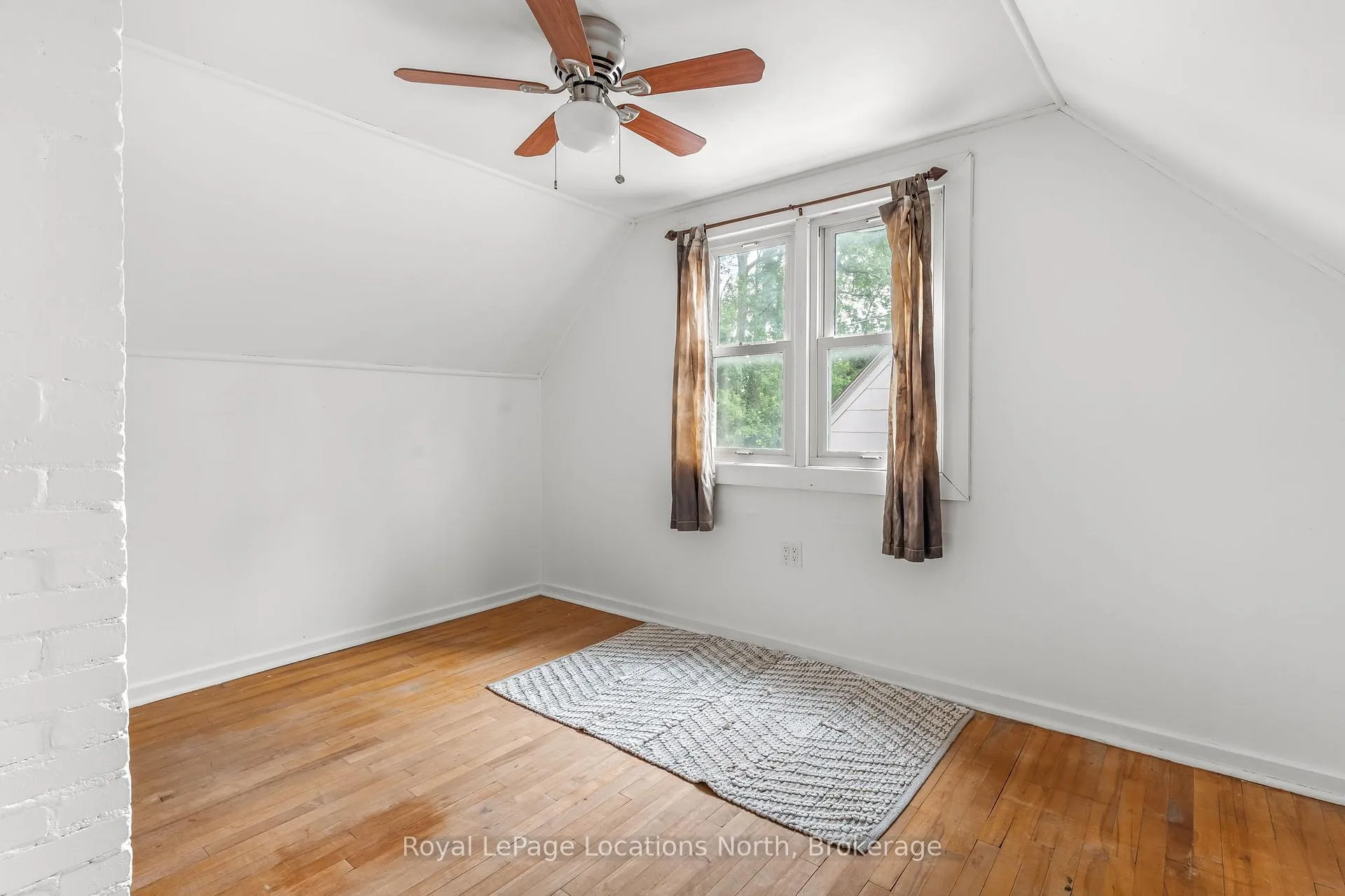 Photo 26 of 520 Maple Street, Collingwood — HOMEH