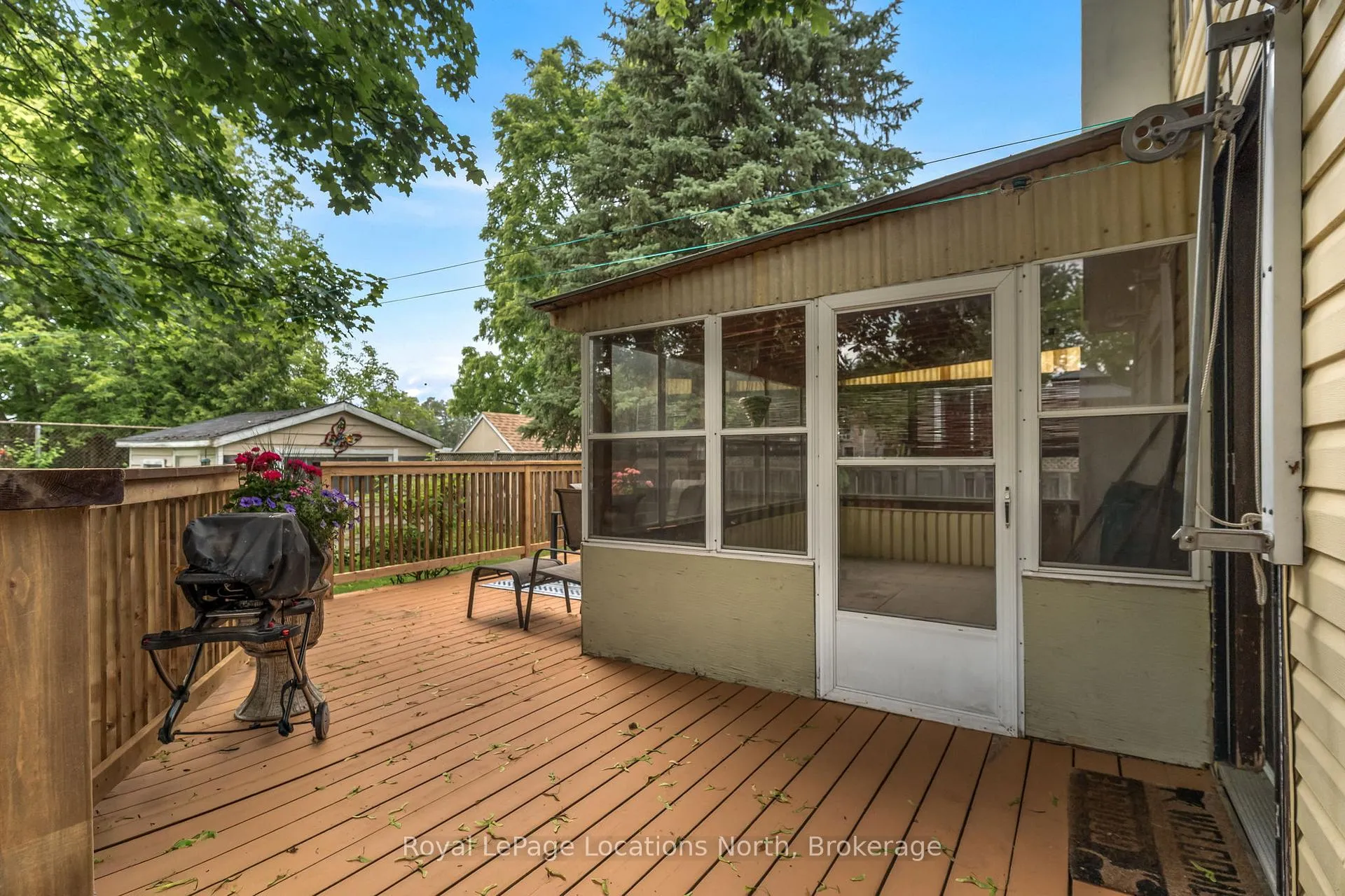Photo 29 of 520 Maple Street, Collingwood — HOMEH