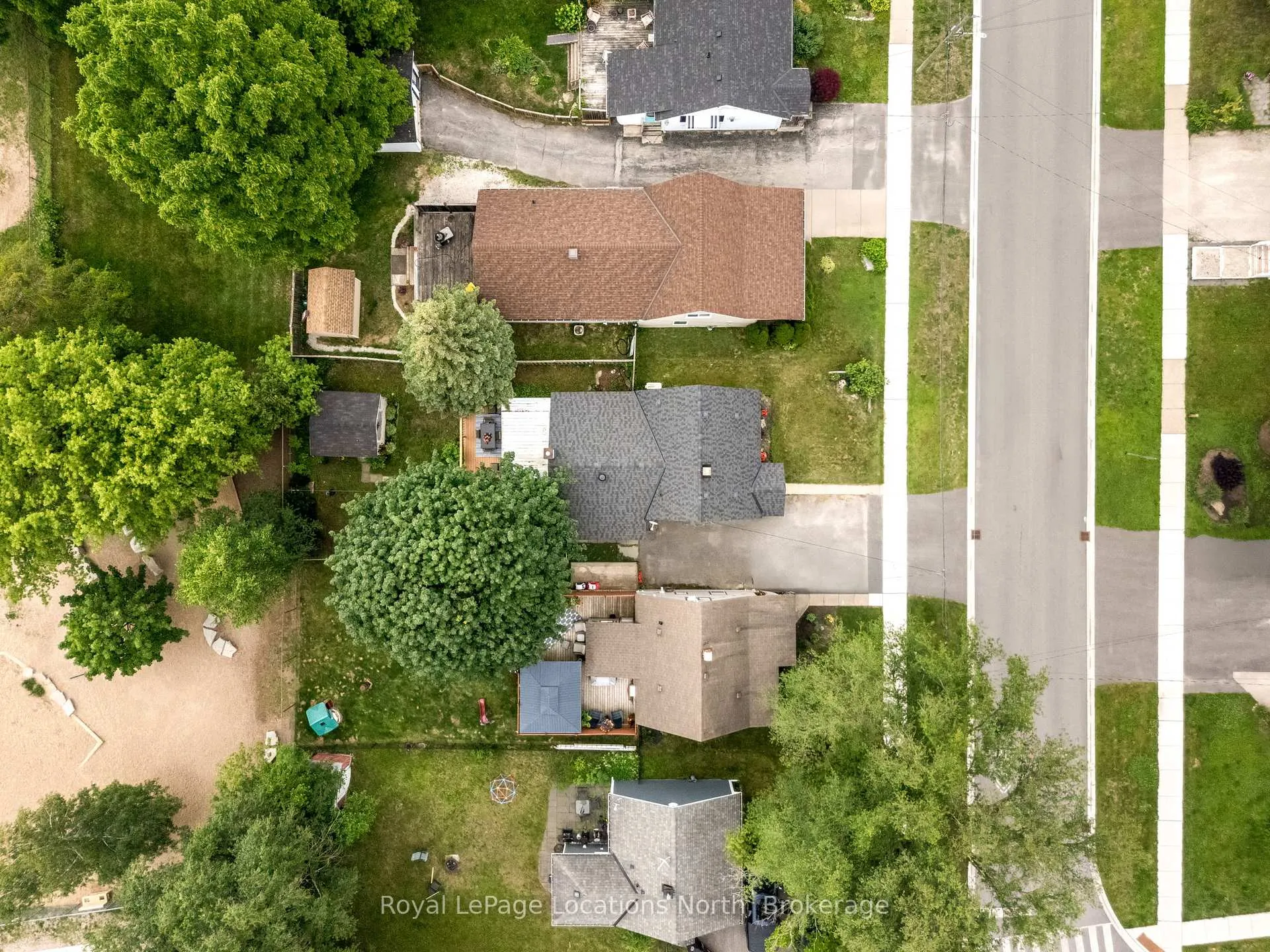 Photo 36 of 520 Maple Street, Collingwood — HOMEH