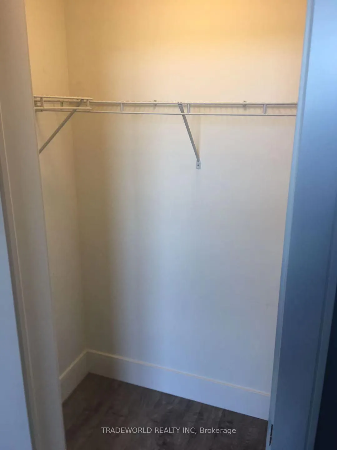 Photo 4 of Unit 613, 15 Prince Albert Boulevard, Kitchener, Mount Hope Huron Park — HOMEH