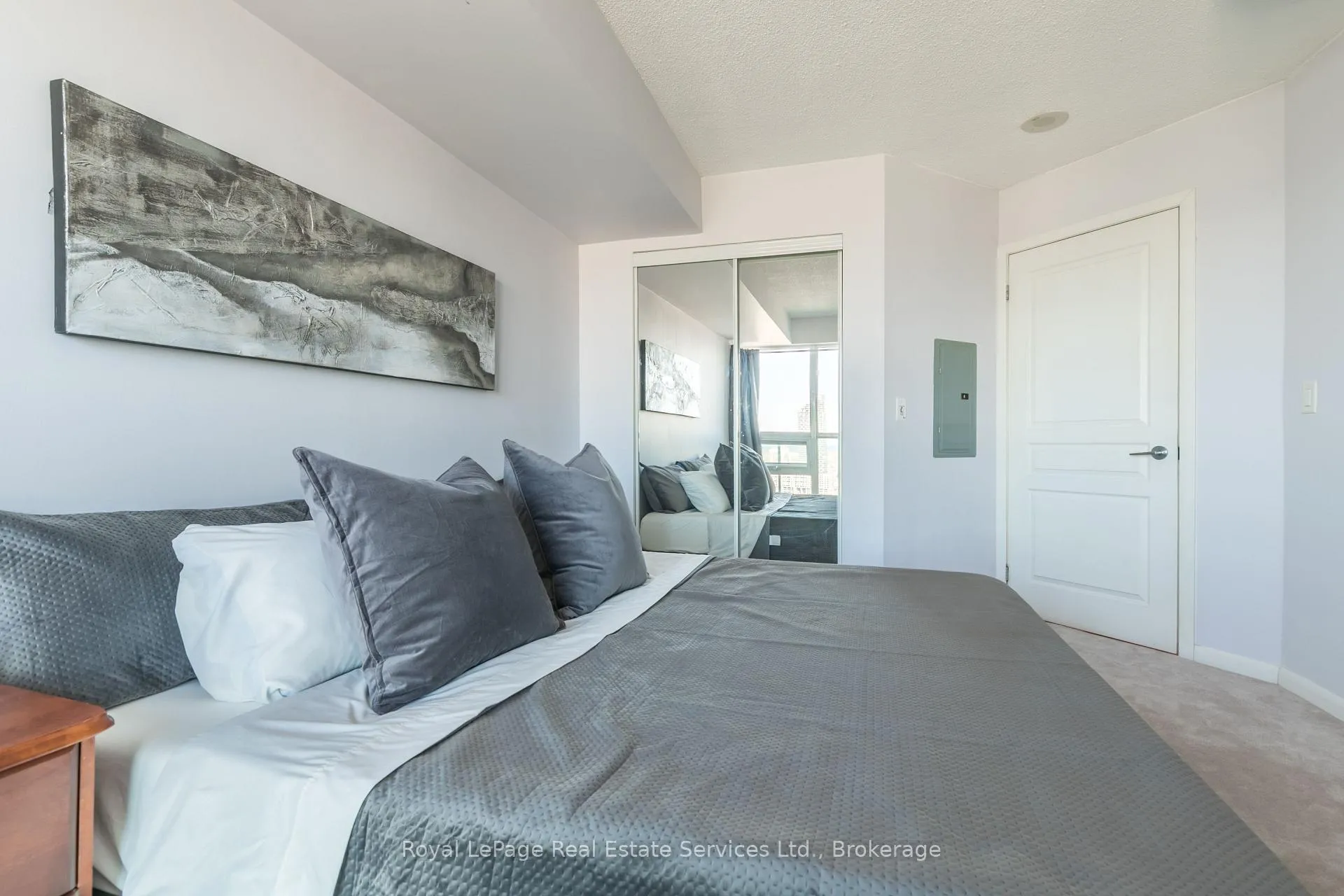 Photo 12 of Unit 2907, 18 Yonge Street, Toronto, Waterfront Communities — HOMEH