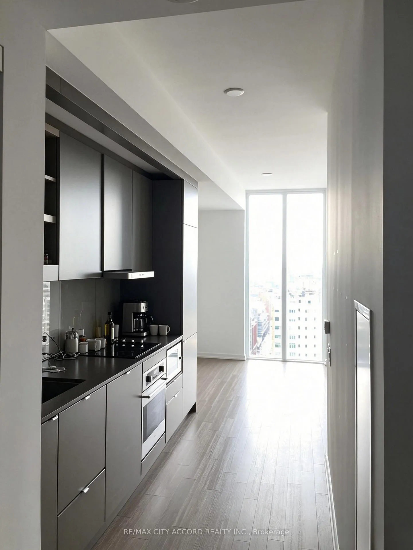 Photo 6 of Unit 2010, 101 Peter Street, Toronto, Waterfront Communities — HOMEH