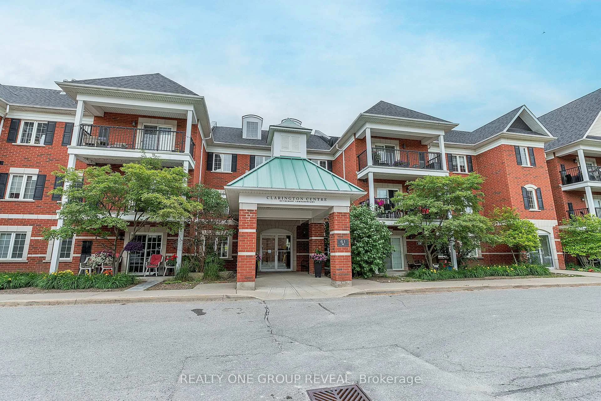 Photo 1 of Unit 212, 61 Clarington Boulevard, Clarington, Bowmanville — HOMEH