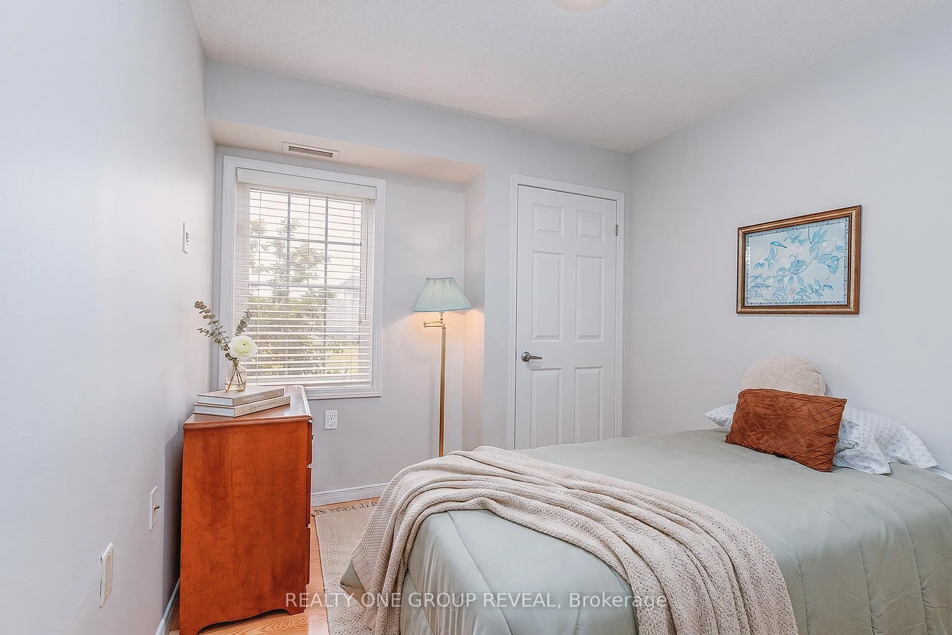 Photo 17 of Unit 212, 61 Clarington Boulevard, Clarington, Bowmanville — HOMEH