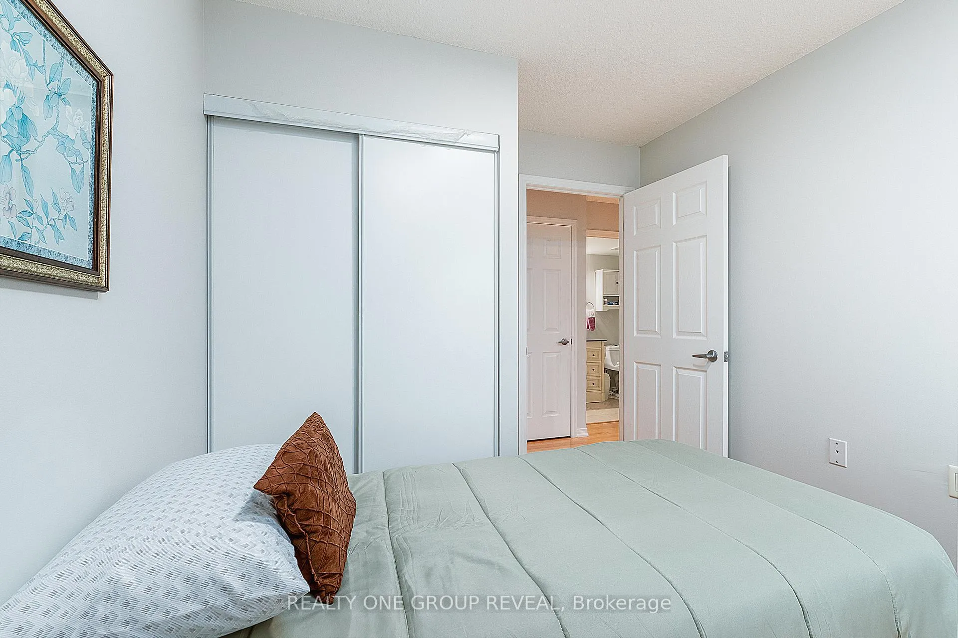 Photo 18 of Unit 212, 61 Clarington Boulevard, Clarington, Bowmanville — HOMEH