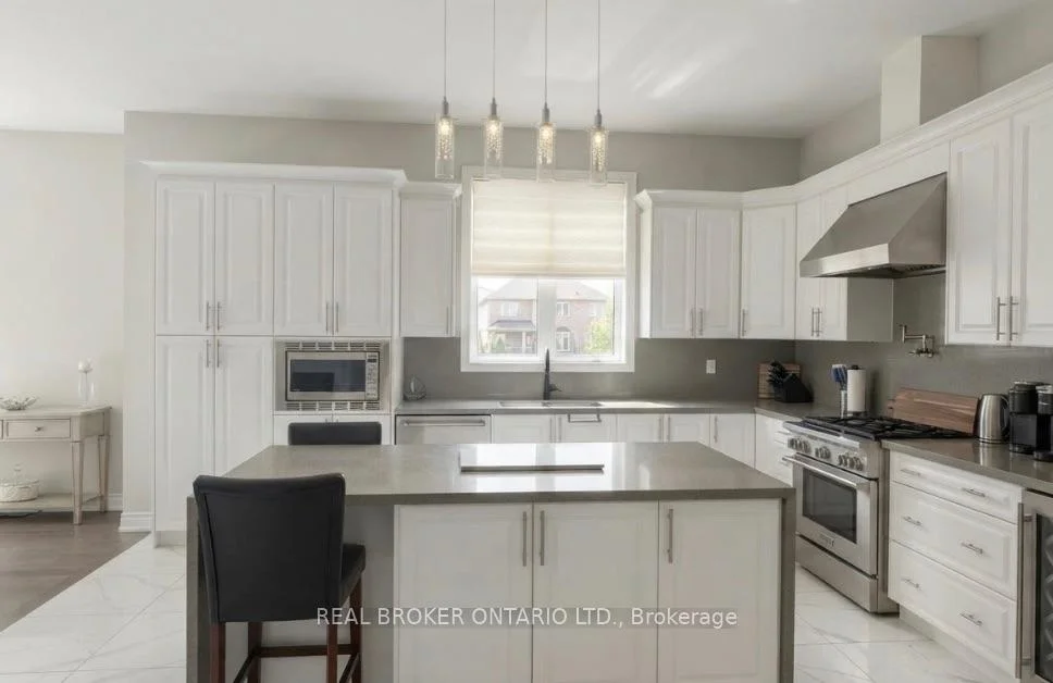 Photo 11 of 100 Trail Boulevard, Springwater, Centre Vespra — HOMEH