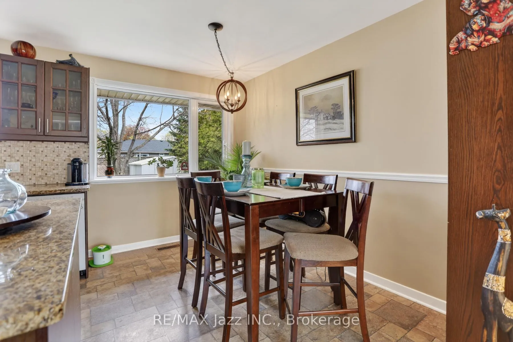 Photo 5 of 1206 Belvedere Avenue, Oshawa, Donevan — HOMEH