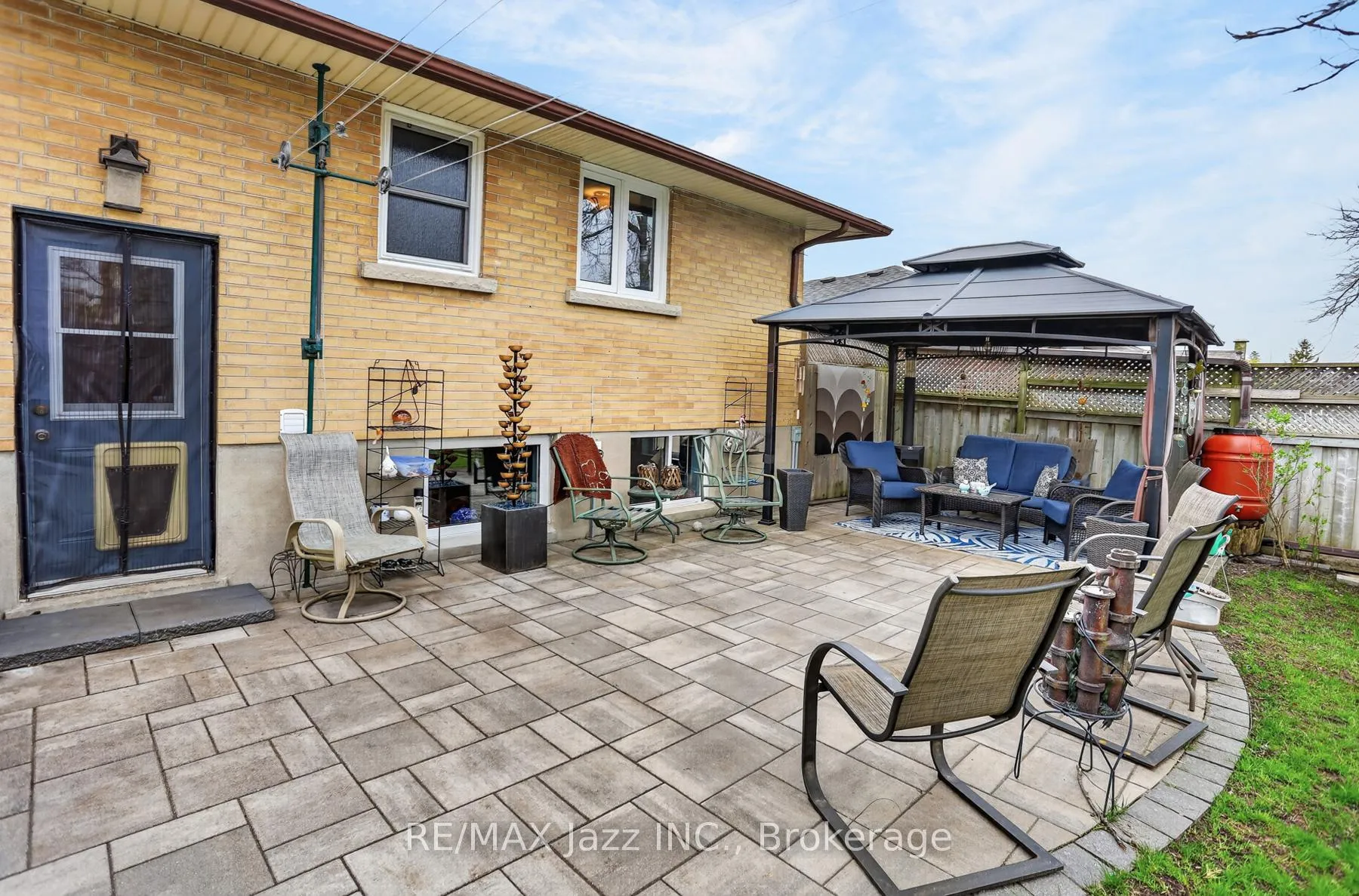 Photo 17 of 1206 Belvedere Avenue, Oshawa, Donevan — HOMEH