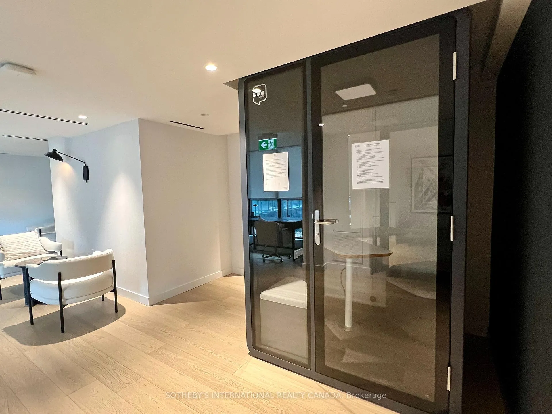 Photo 17 of Unit 404, 117 Broadway Avenue, Toronto, Mount Pleasant West — HOMEH