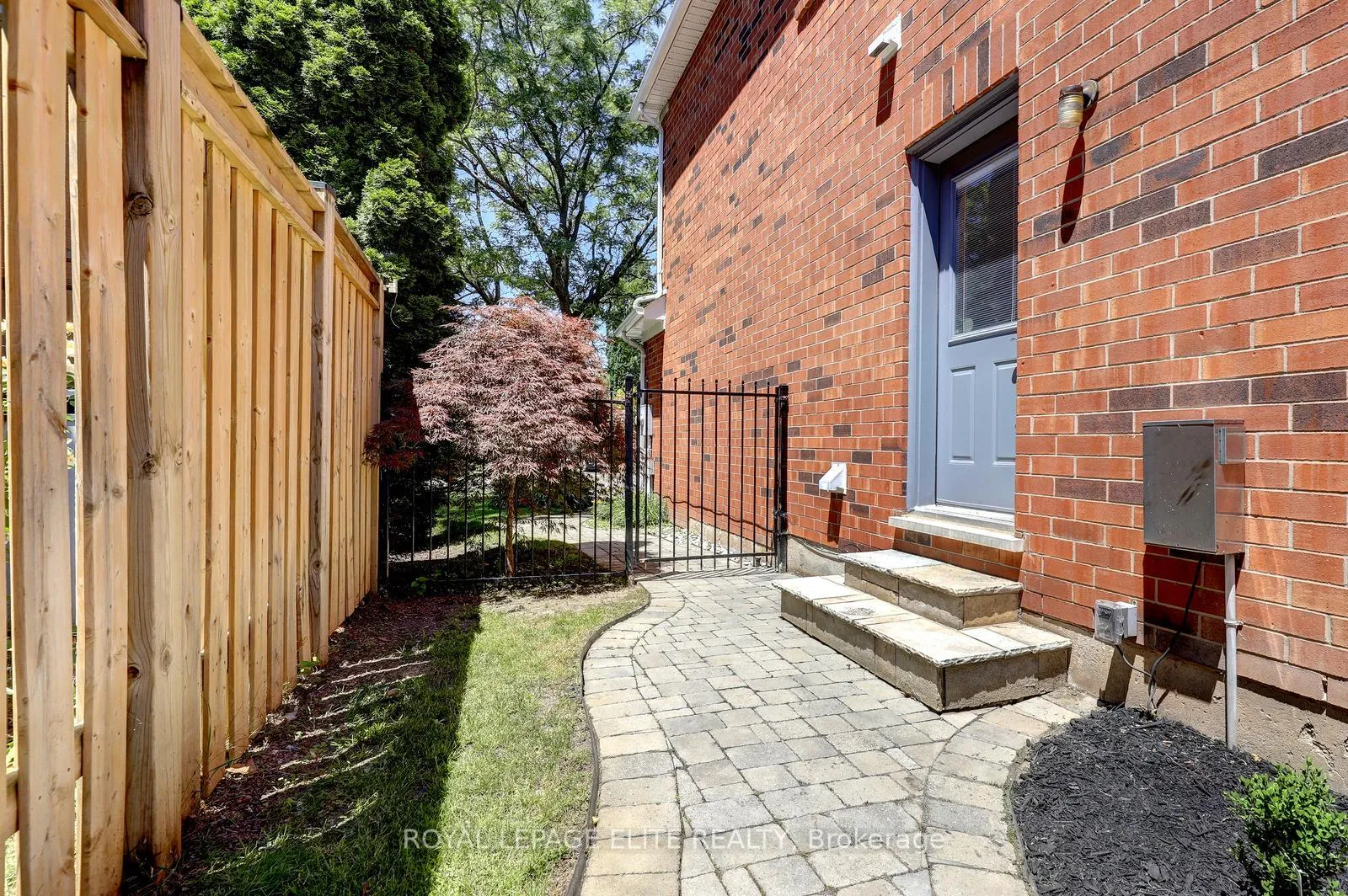 Photo 44 of 1019 Skyvalley Crescent, Oakville, West Oak Trails — HOMEH