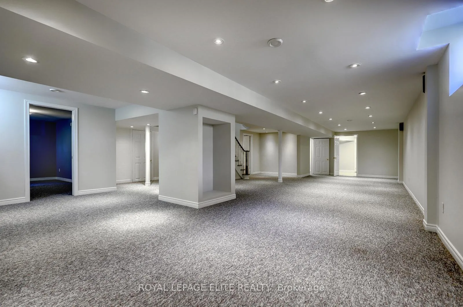 Photo 48 of 1019 Skyvalley Crescent, Oakville, West Oak Trails — HOMEH