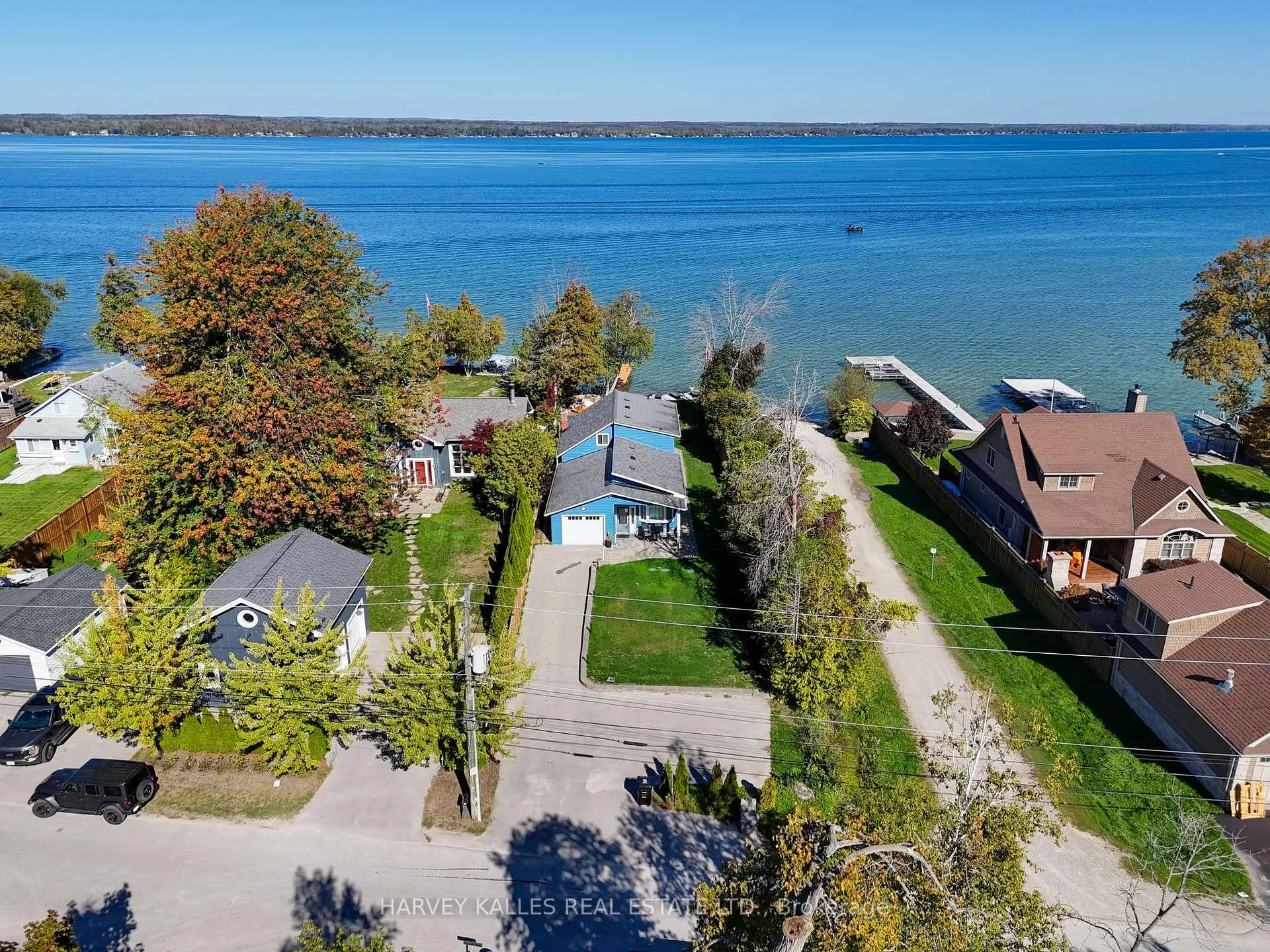 Photo 14 of 72 Lakeside Drive, Innisfil, Rural Innisfil — HOMEH