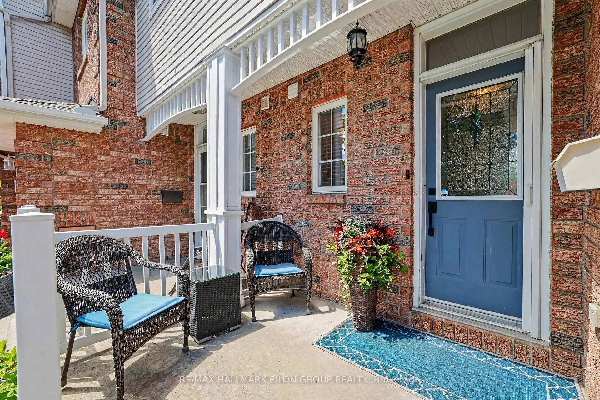 Photo 2 of 1075 Marchant Drive, Ottawa, Avalon East — HOMEH