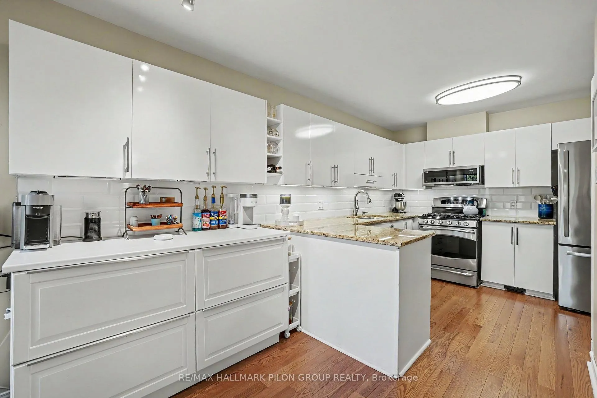 Photo 8 of 1075 Marchant Drive, Ottawa, Avalon East — HOMEH