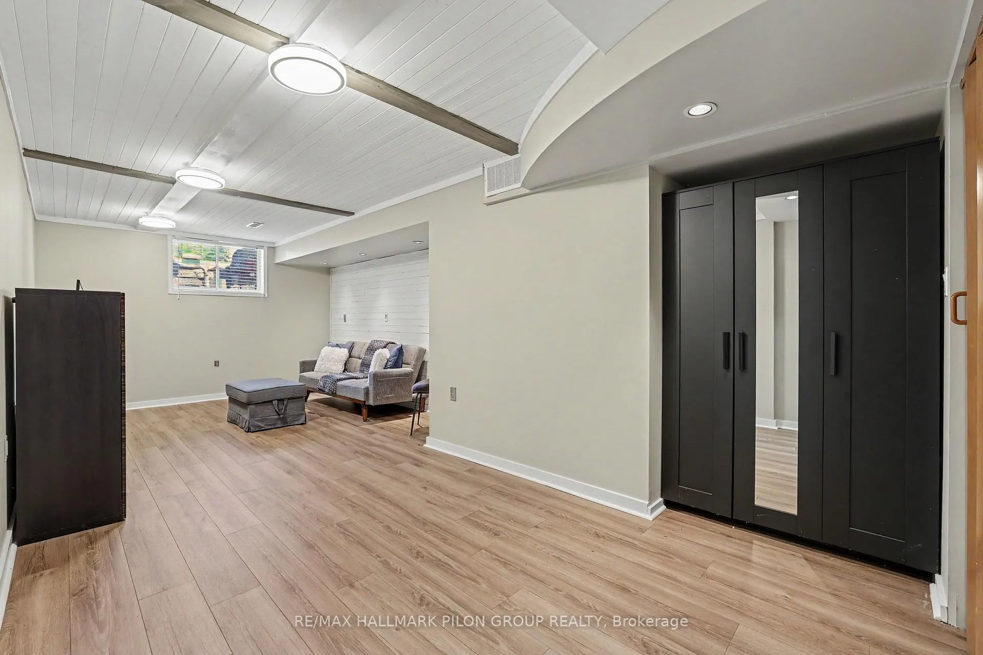 Photo 19 of 1075 Marchant Drive, Ottawa, Avalon East — HOMEH
