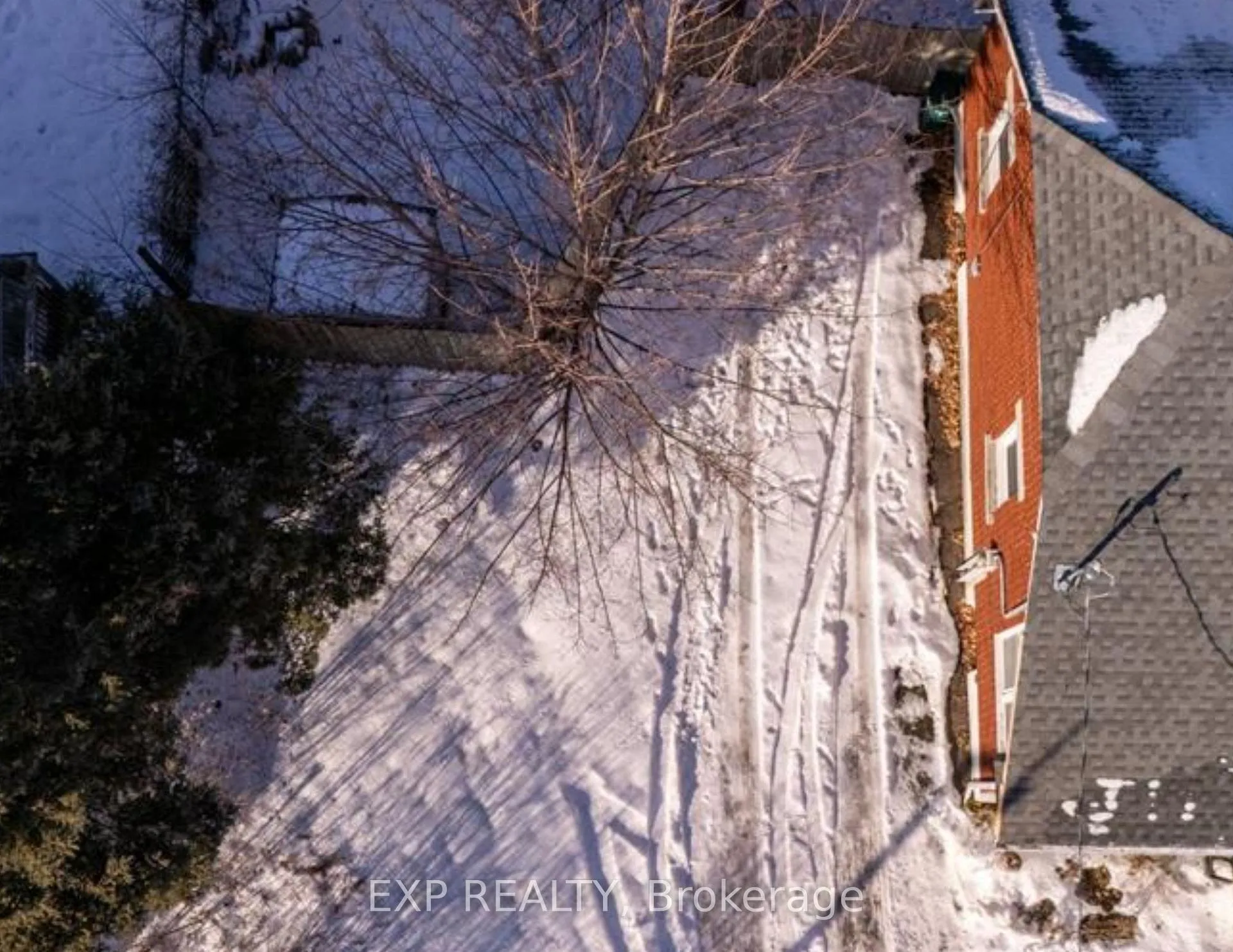 Photo 7 of 1333 Kitchener Avenue, Ottawa, Ellwood — HOMEH