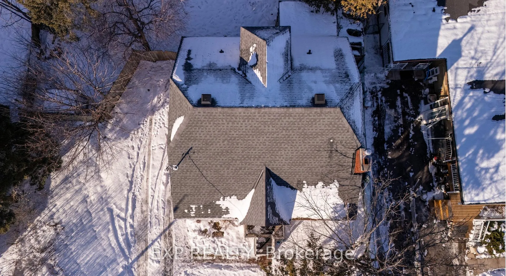 Photo 12 of 1333 Kitchener Avenue, Ottawa, Ellwood — HOMEH