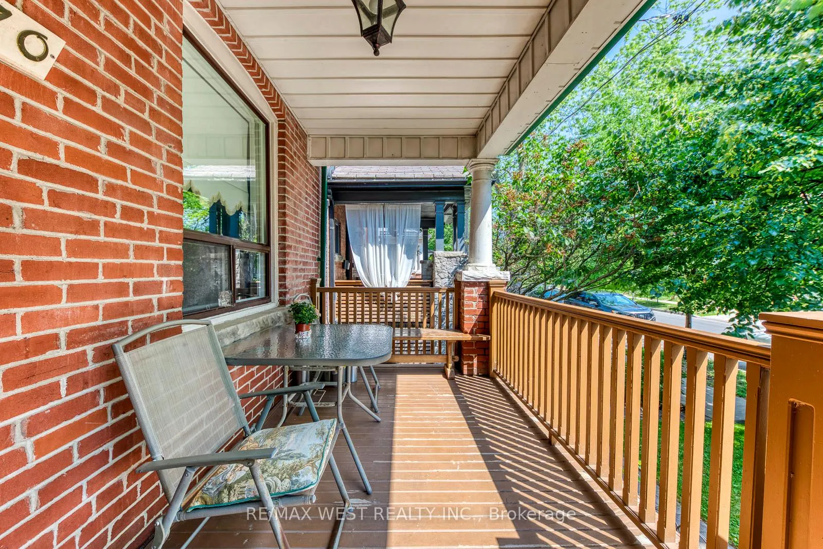 Photo 5 of 170 Pacific Avenue, Toronto, High Park North — HOMEH